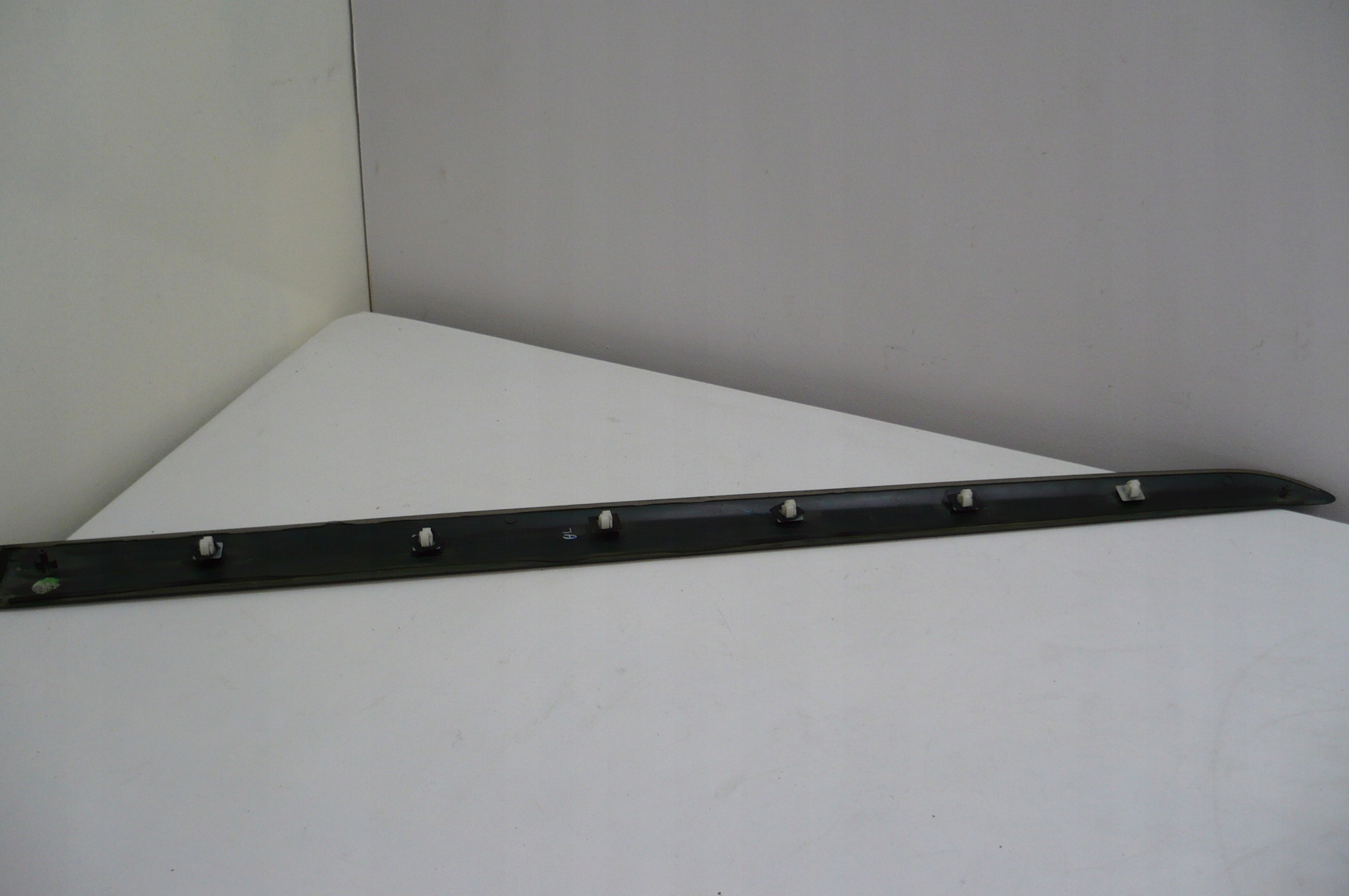 HYUNDAI i10 07-10 moulding door left front