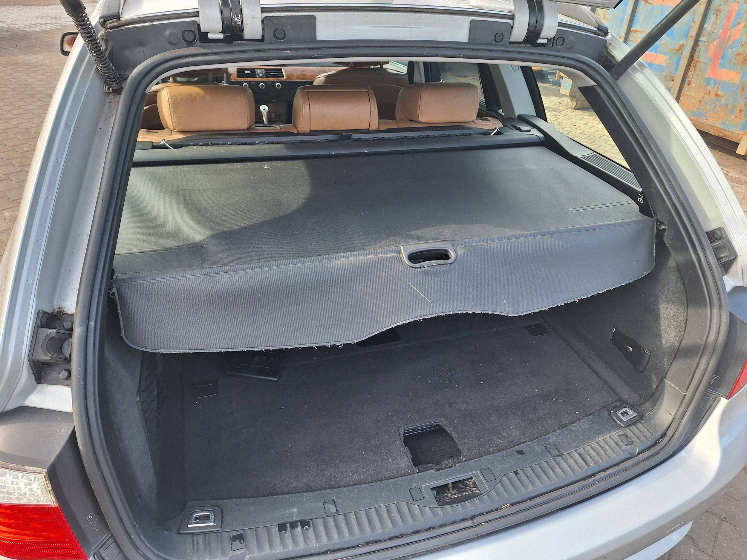 BMW 5 E61 LCI Touring Kombi plato net blinds boot