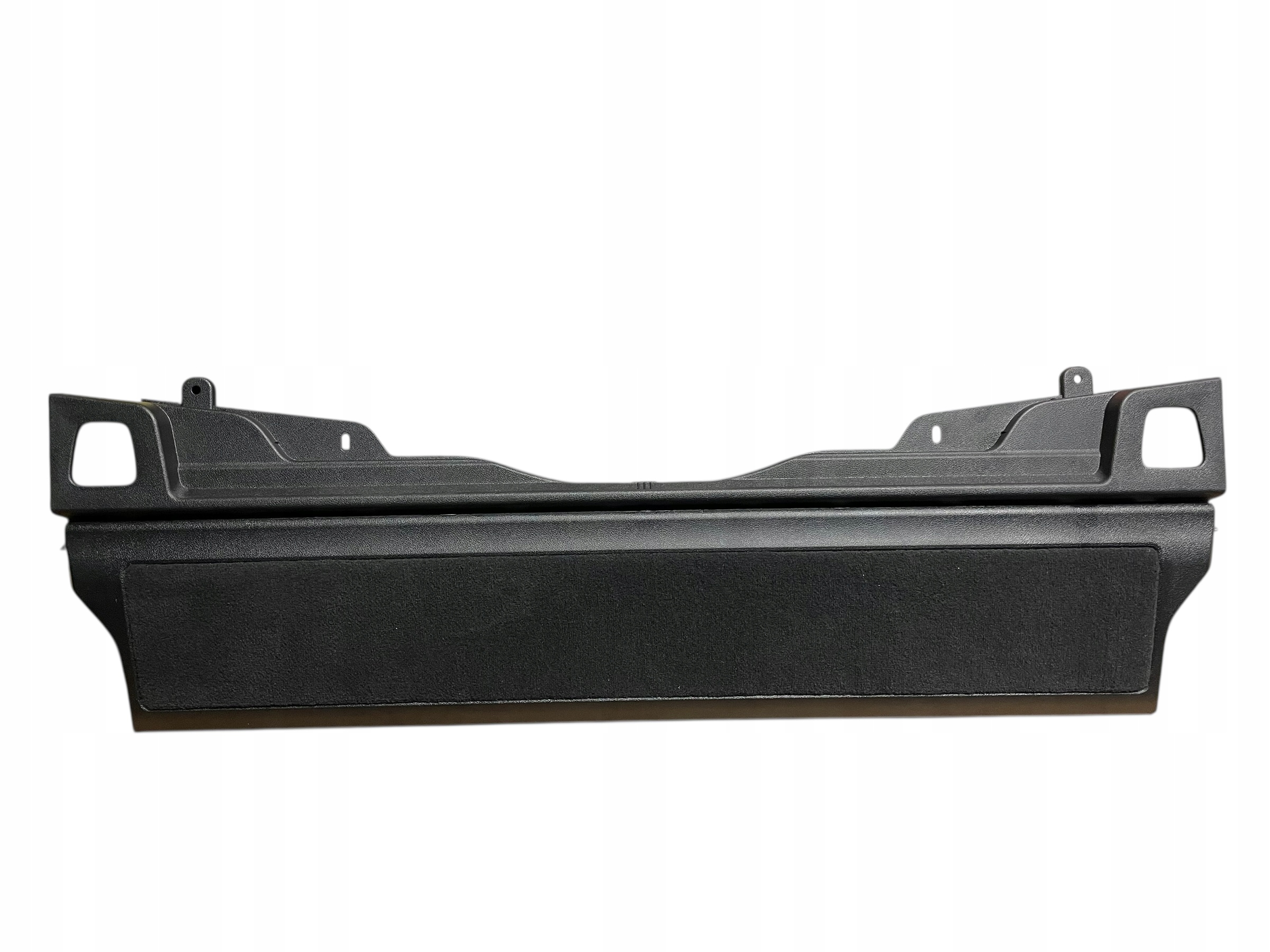 cover bonnet boot of a lock BMW X7 G07
