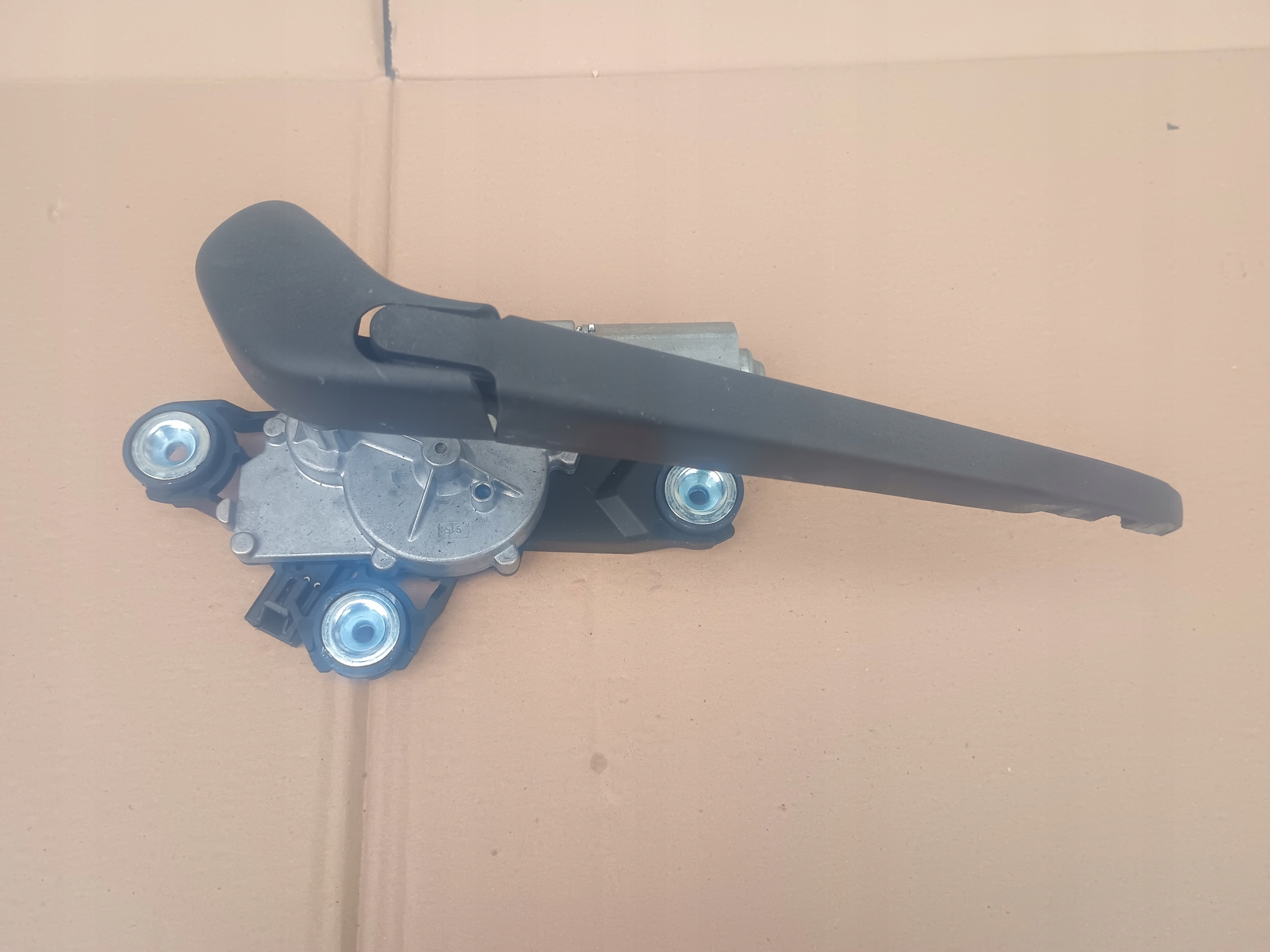 motor ablaktörlők far 0390201823 FORD