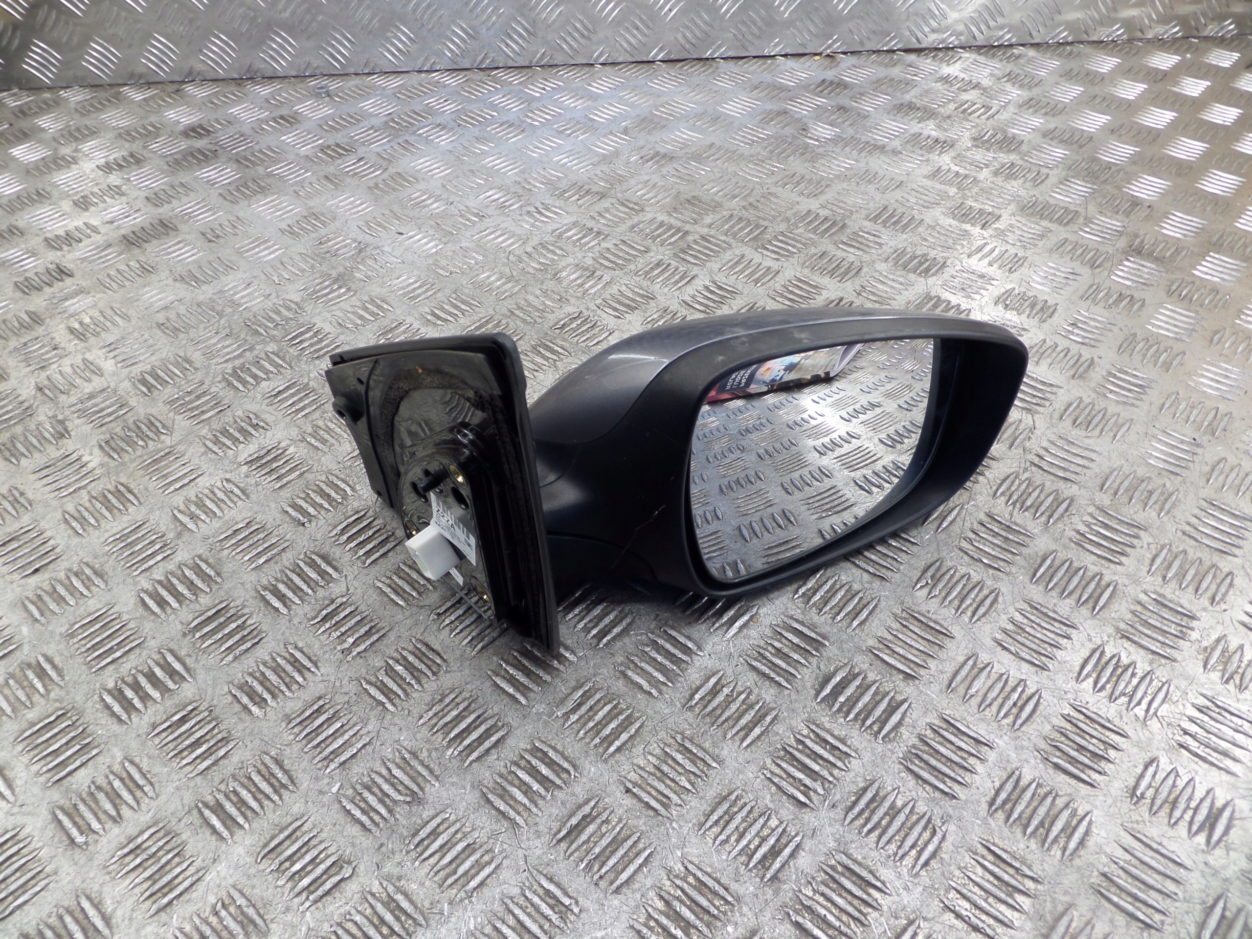 mirror right front front 5 PIN HYUNDAI I30 II 2 87620-A6190 colour ZAR