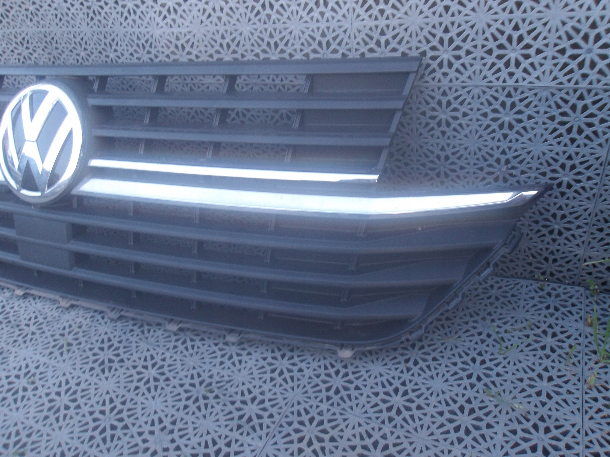 VW Transporter T6 Kühlergrill FRONTGRILL Kühlergitter 7LA853651 - Thumbnail 3