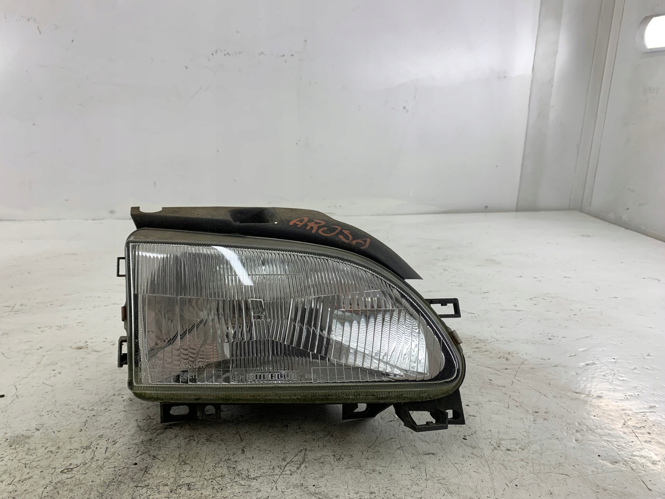 SEAT AROSA and light right front