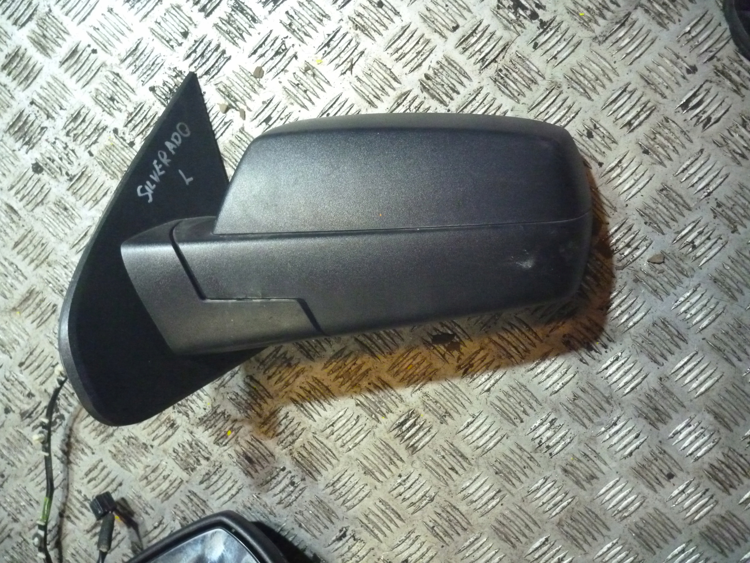 Lusterko Lewe 5 PIN Silverado Sierra 2014-