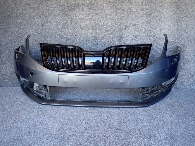 SKODA OCTAVIA III LIFT 17- Frontstoßstange vorne