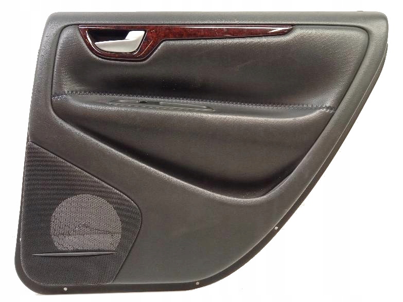 TAPICERKA BOCZEK PRAWY TYŁ Volvo XC 70 II