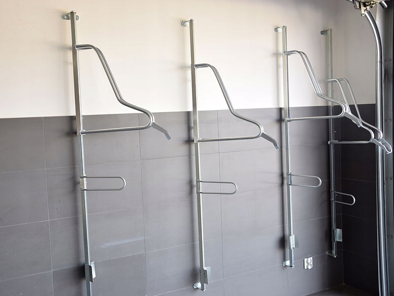 WIESZAK ŚCIENNY ROWEROWY OBROTOWY UCHWYT REGULOWANY NA ROWER Rodzaj ścienny