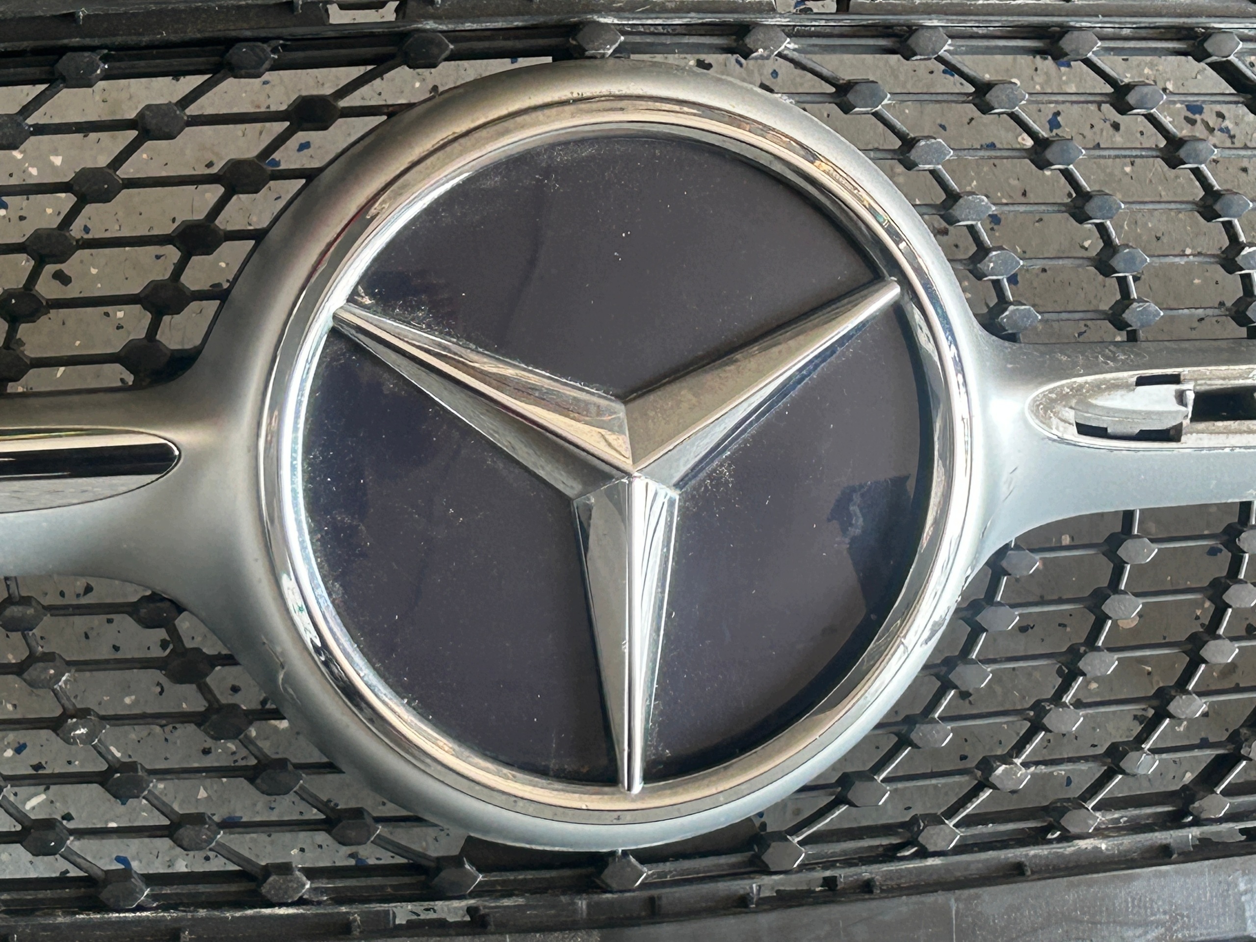 MERCEDES A class W177 front prekladgrill A0008880400