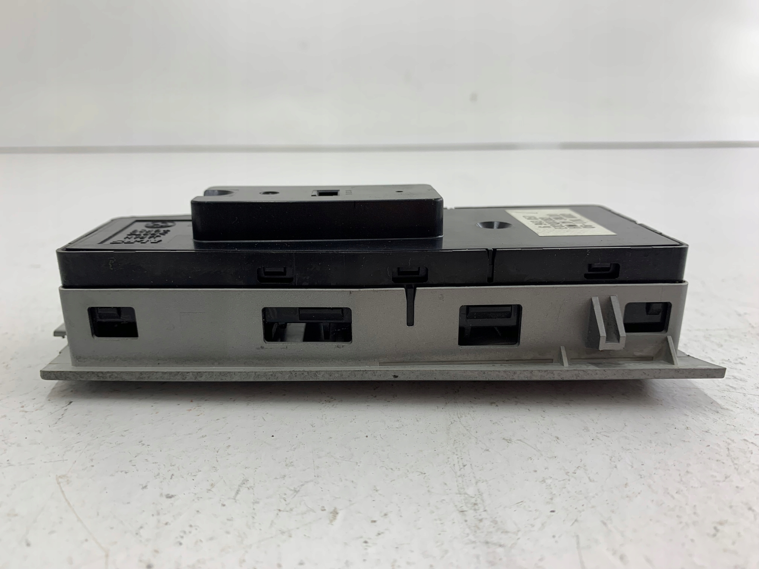 BMW E65 LIFT PANEL window control switch left front 6943057
