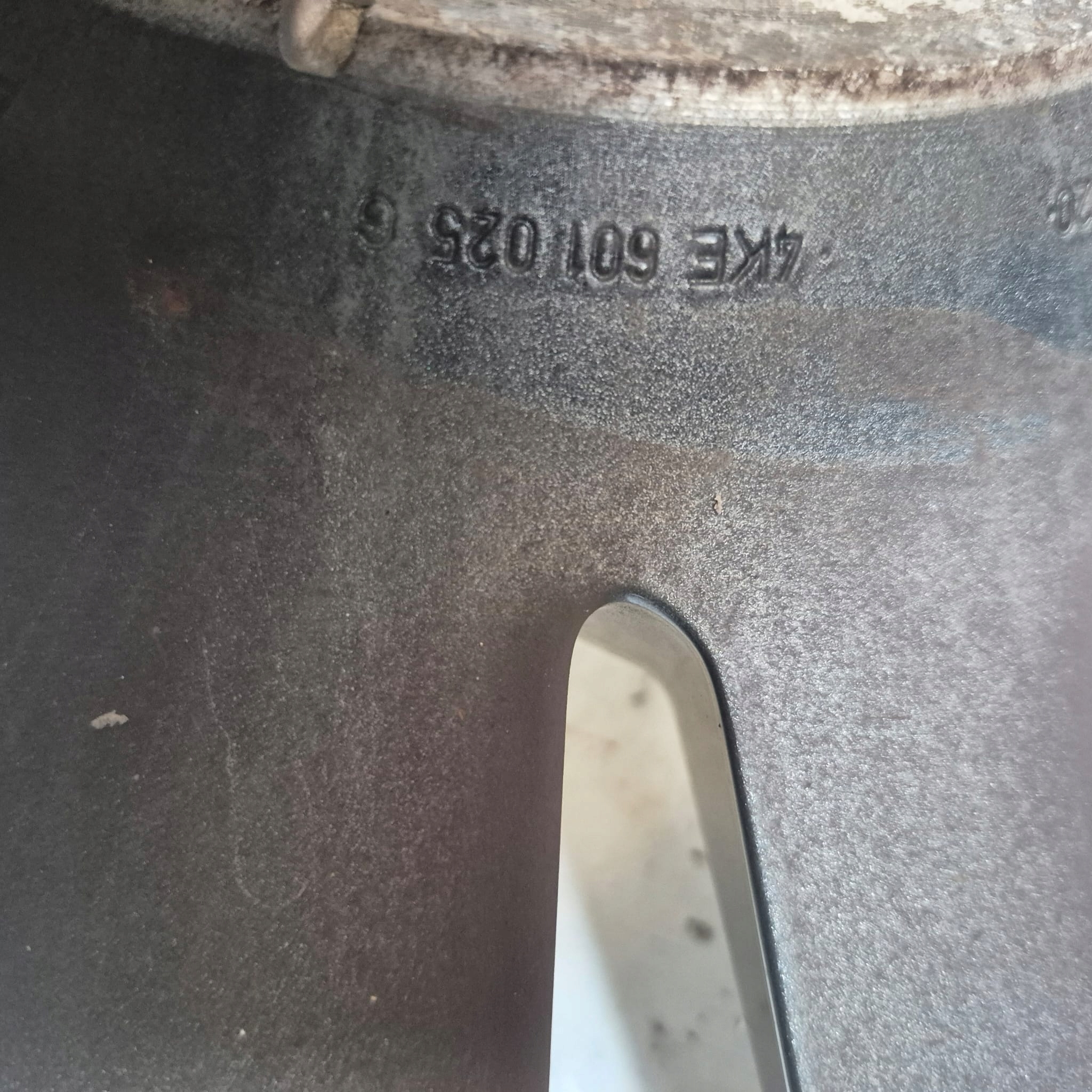 disk AUDI E-TRON 4KE 21" 9.5JX21 ET36 5X112 4KE601025G