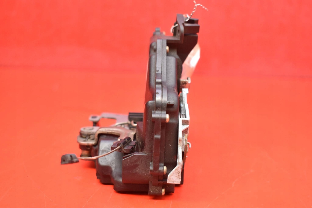 lock door left front front EU 3D1837015 VW GOLF 5 V 3D HB 03-09