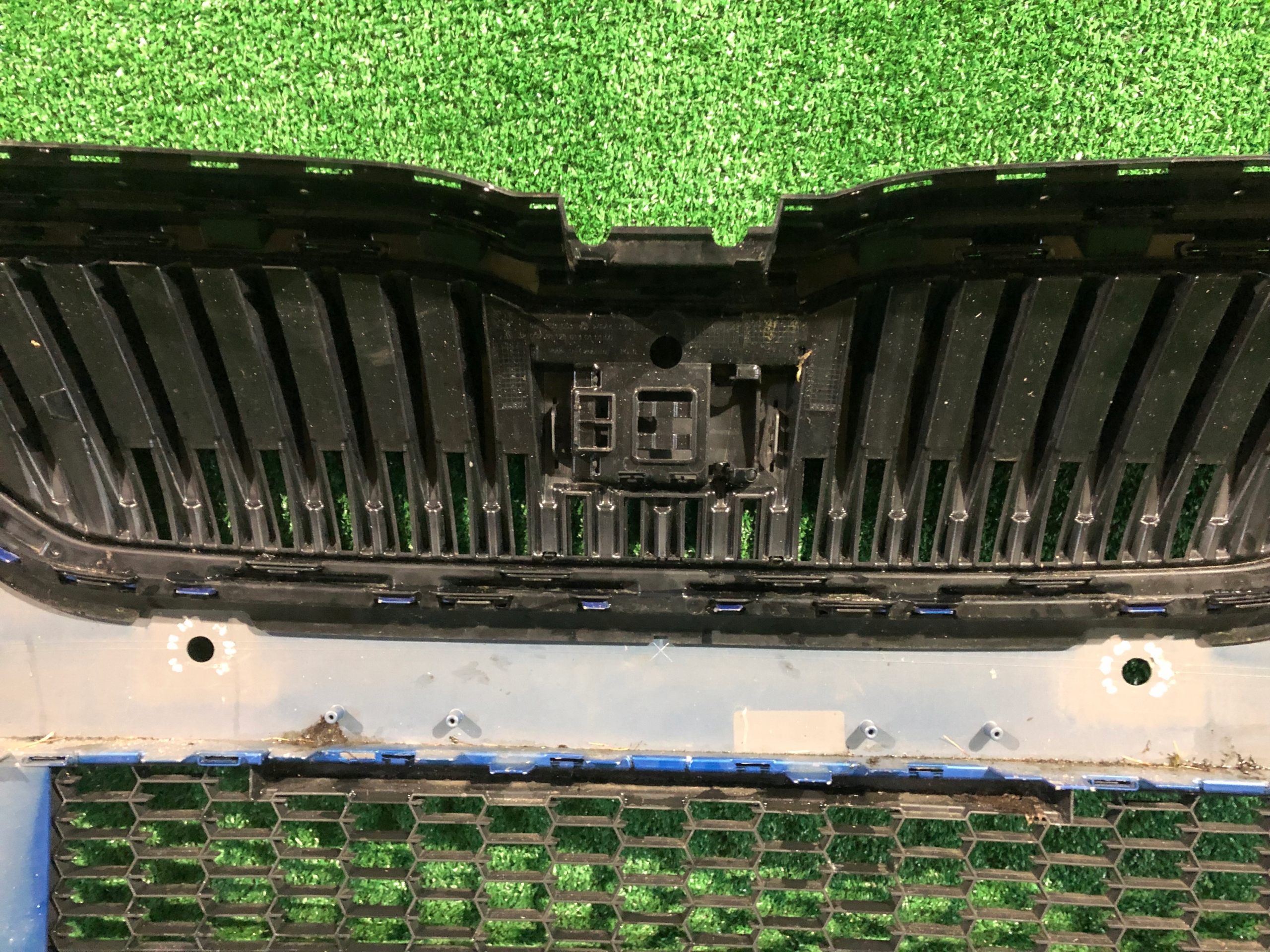 front bumper front SKODA FABIA IV PDC