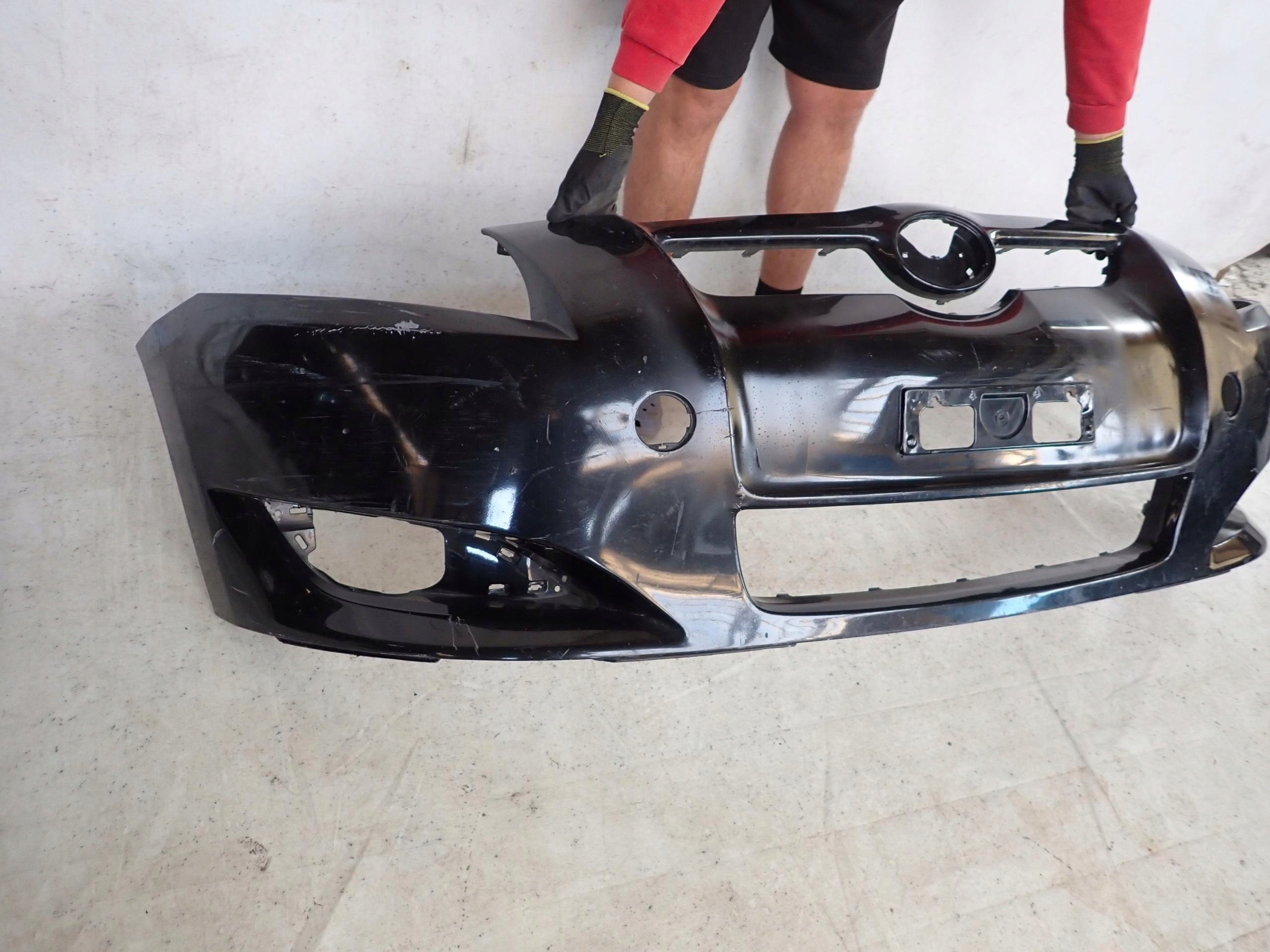 TOYOTA AURIS and 1 06-09 bumper front front