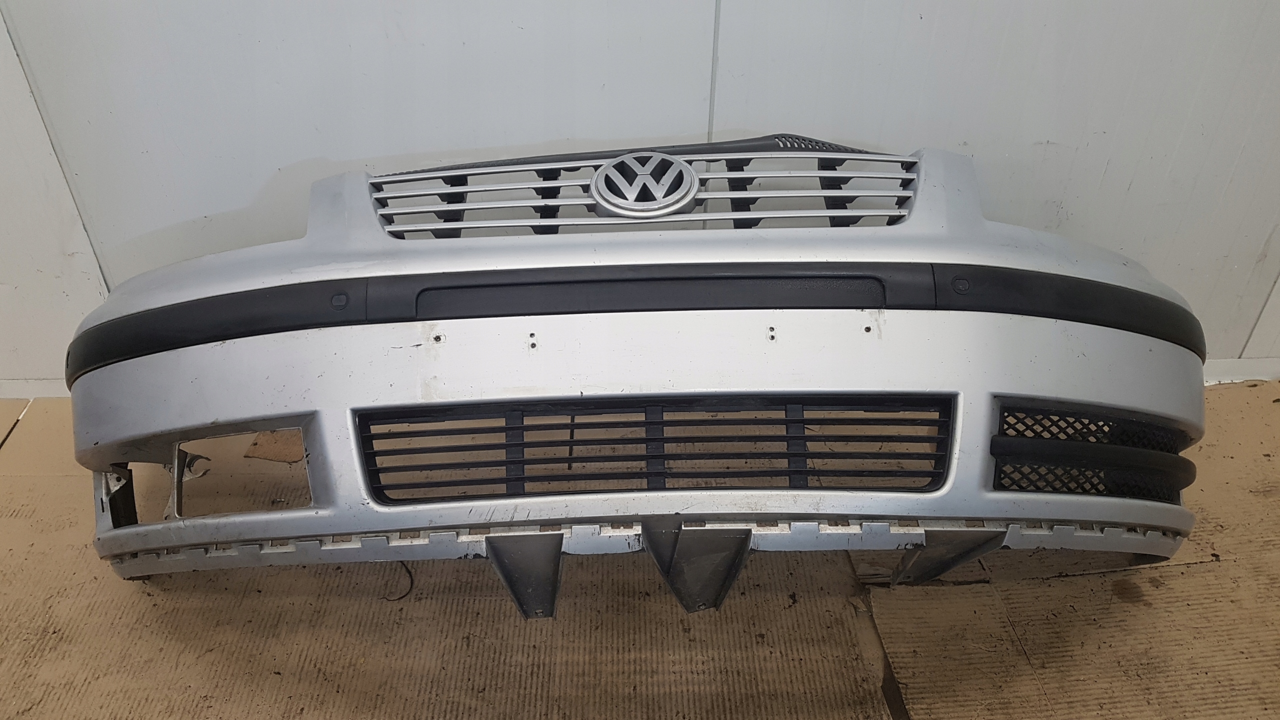 bumper front front VOLKSWAGEN SHARAN 1