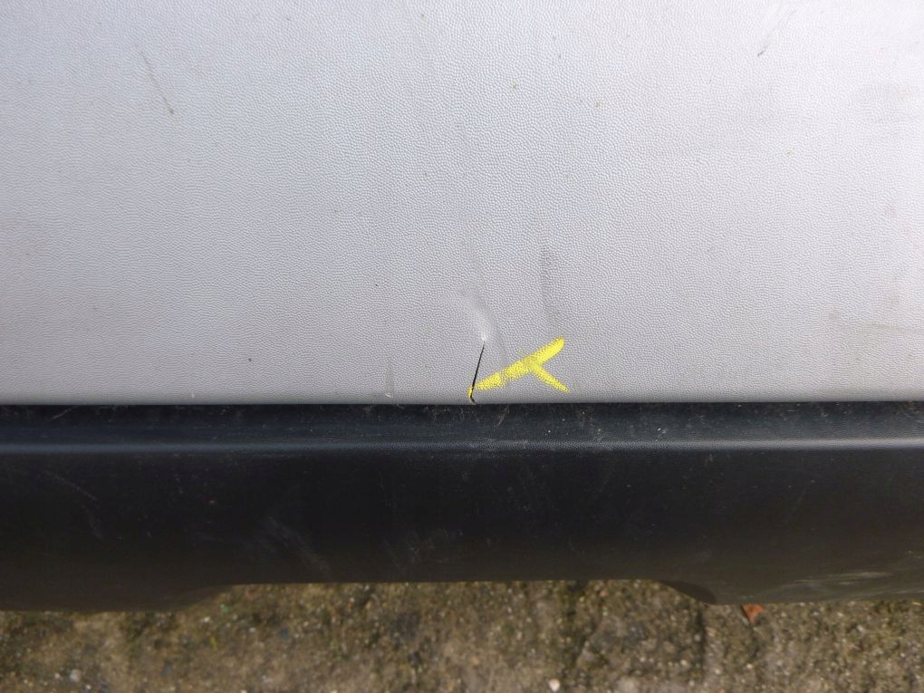 DACIA DUSTER 2 II 17- STOSSSTANGE HINTEN