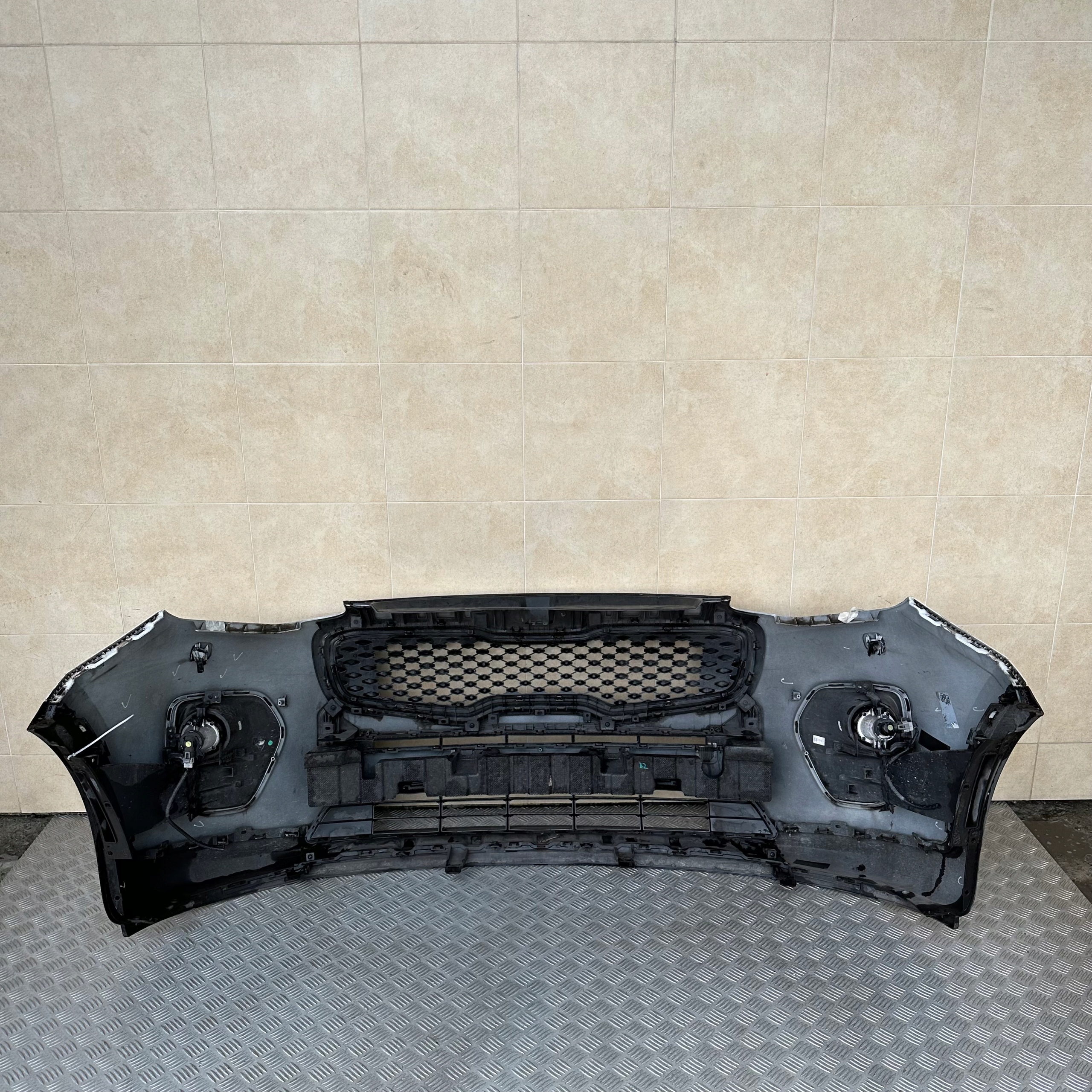 FRONTSTOSSSTANGE KIA SPORTAGE IV 2015 ROK XENON