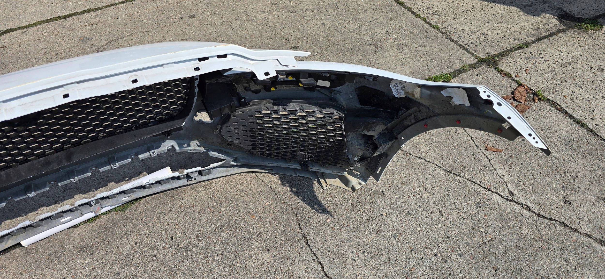 Jaguar F-Pace vorne Frontstoßstange