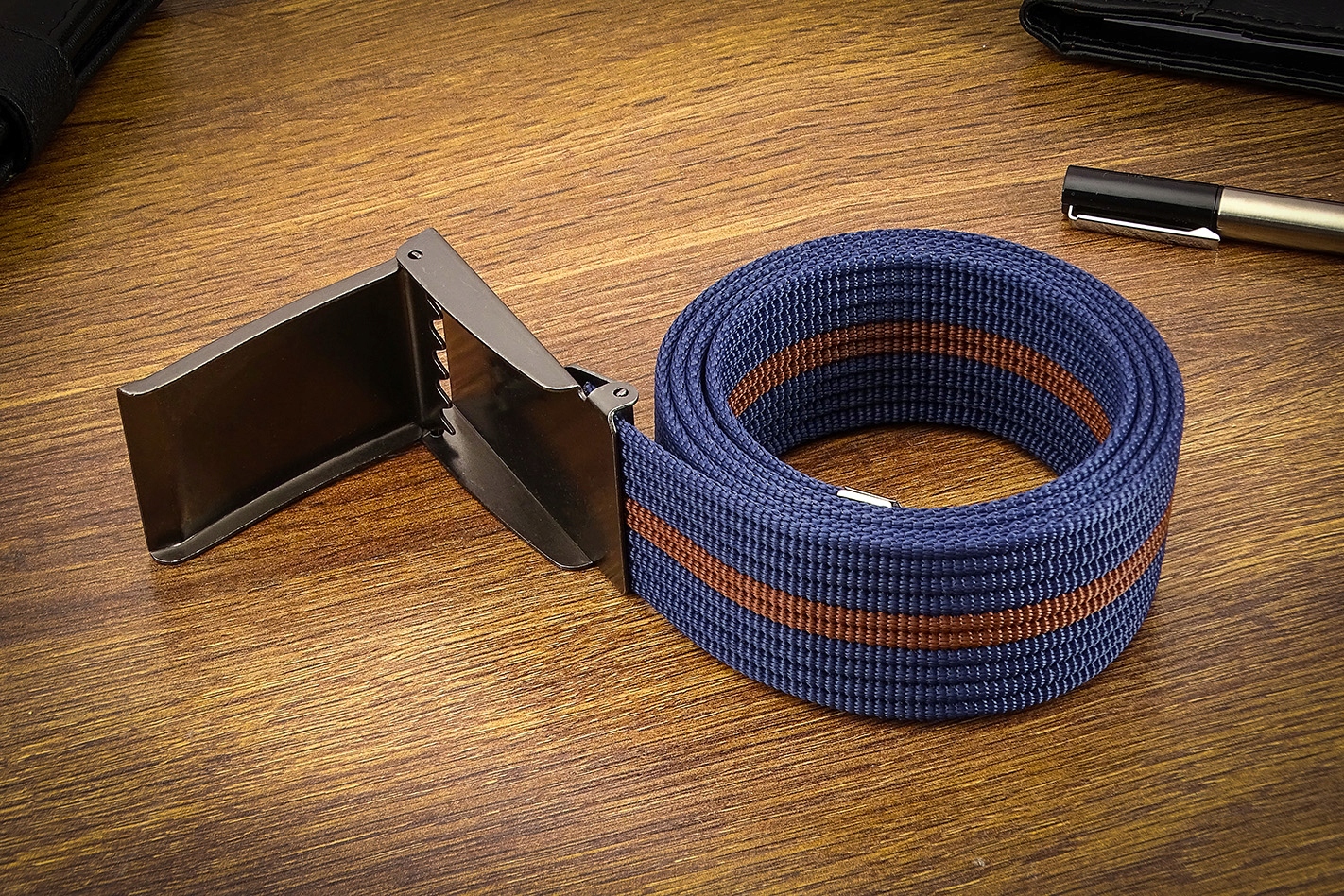 pasek Męski PARCIANY GRACIO klamra SZCZOTKOWANA Długość bez klamry 155 cm