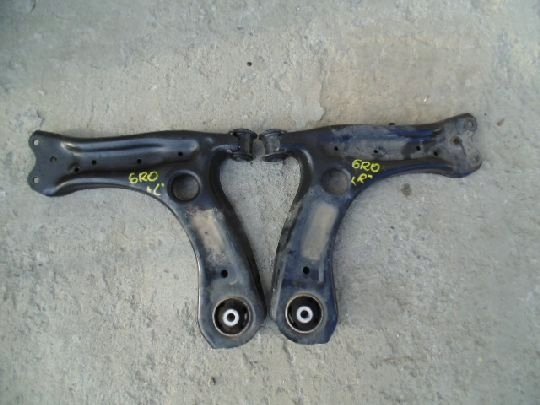 ARM LEFT RIGHT SKODA FABIA 2009R.