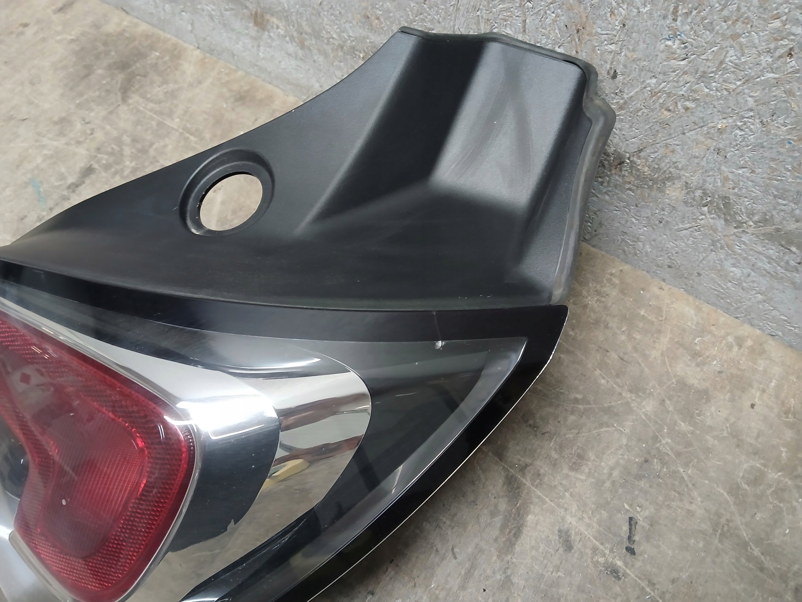 light rear part right OPEL ADAM 13354583