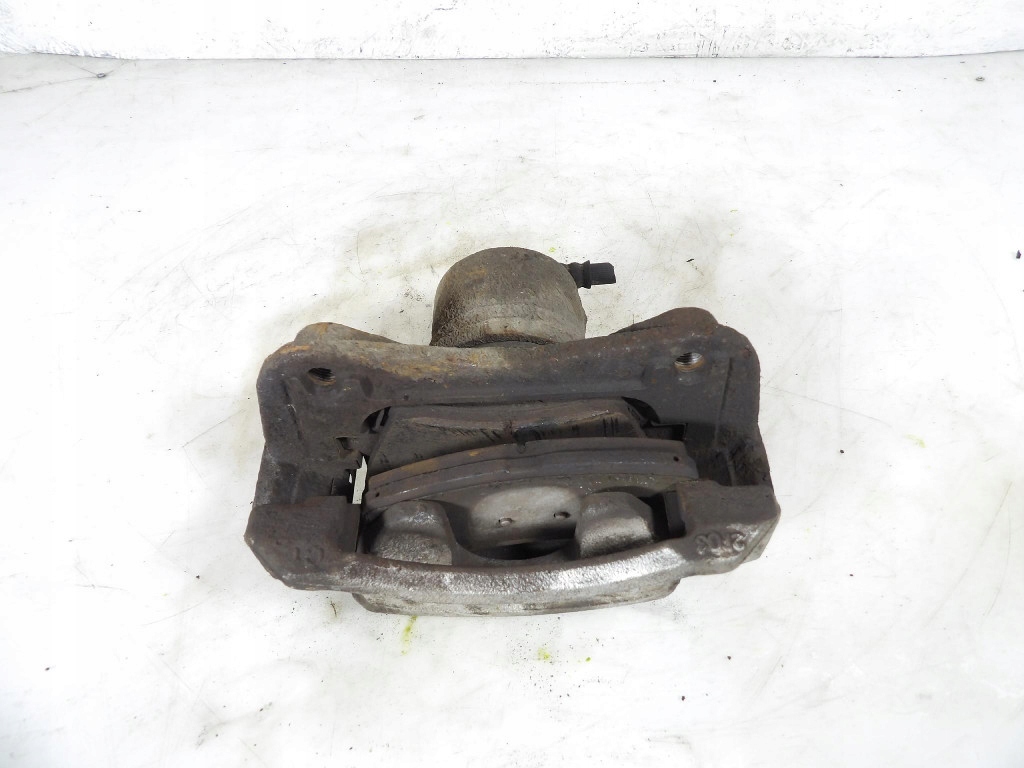 KIA CEED II 1.6GDI caliper brake front right