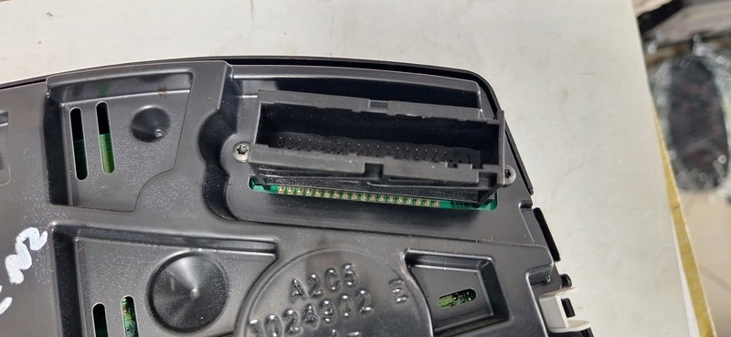 dials OPEL ASTRA III 93182878
