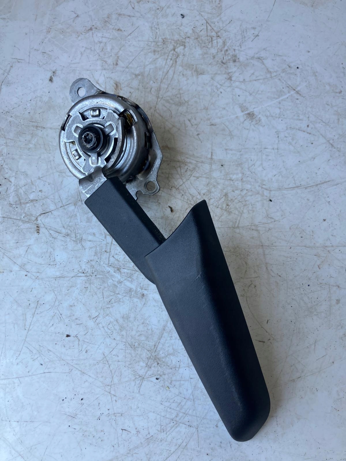 REGULACJA handle seat right front CITROEN C4 PICASSO II