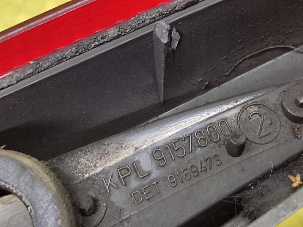 VOLVO V70 light right rear part
