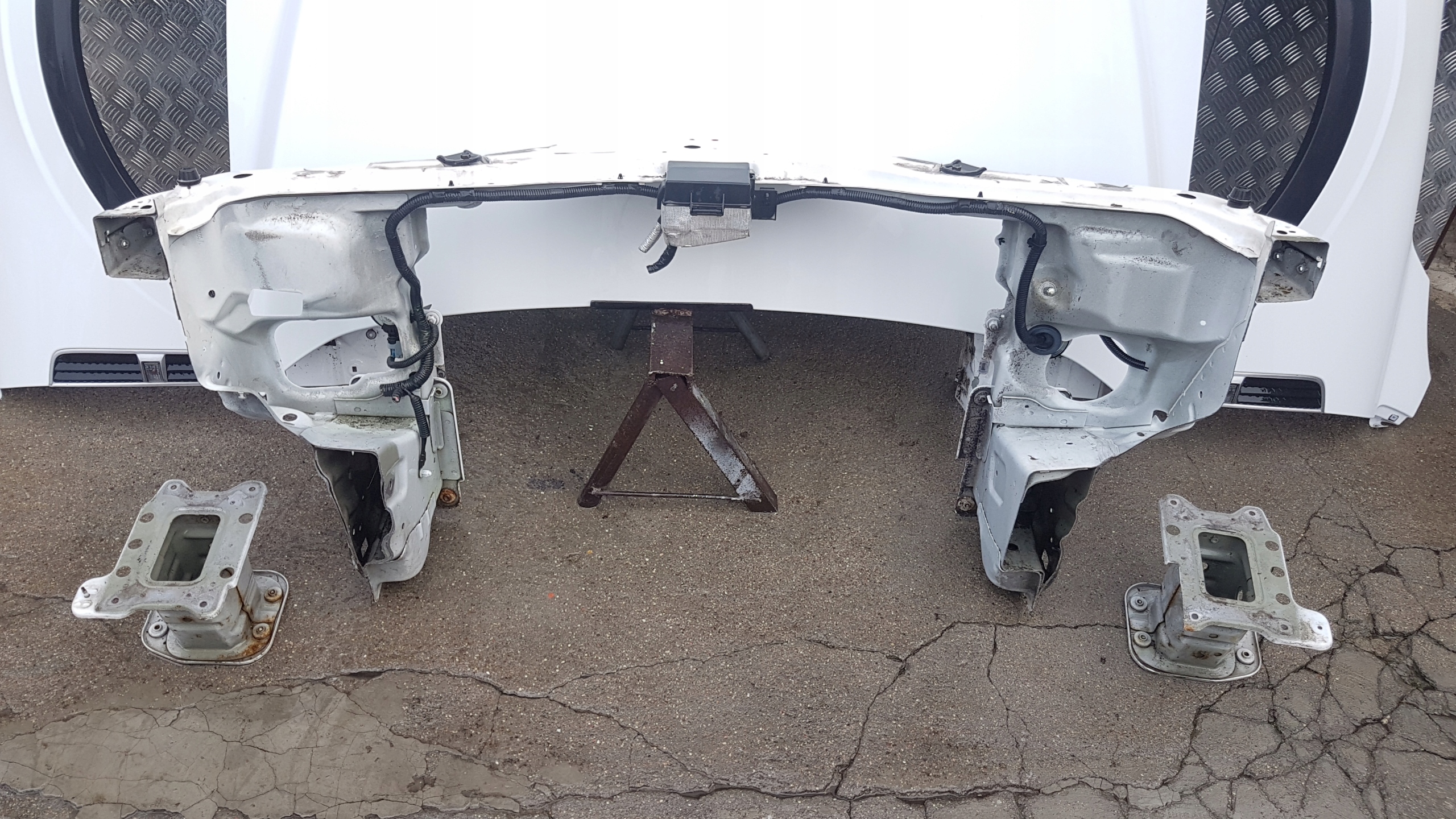 support panel for radiators ANTARA LIFT LAK: GAZ