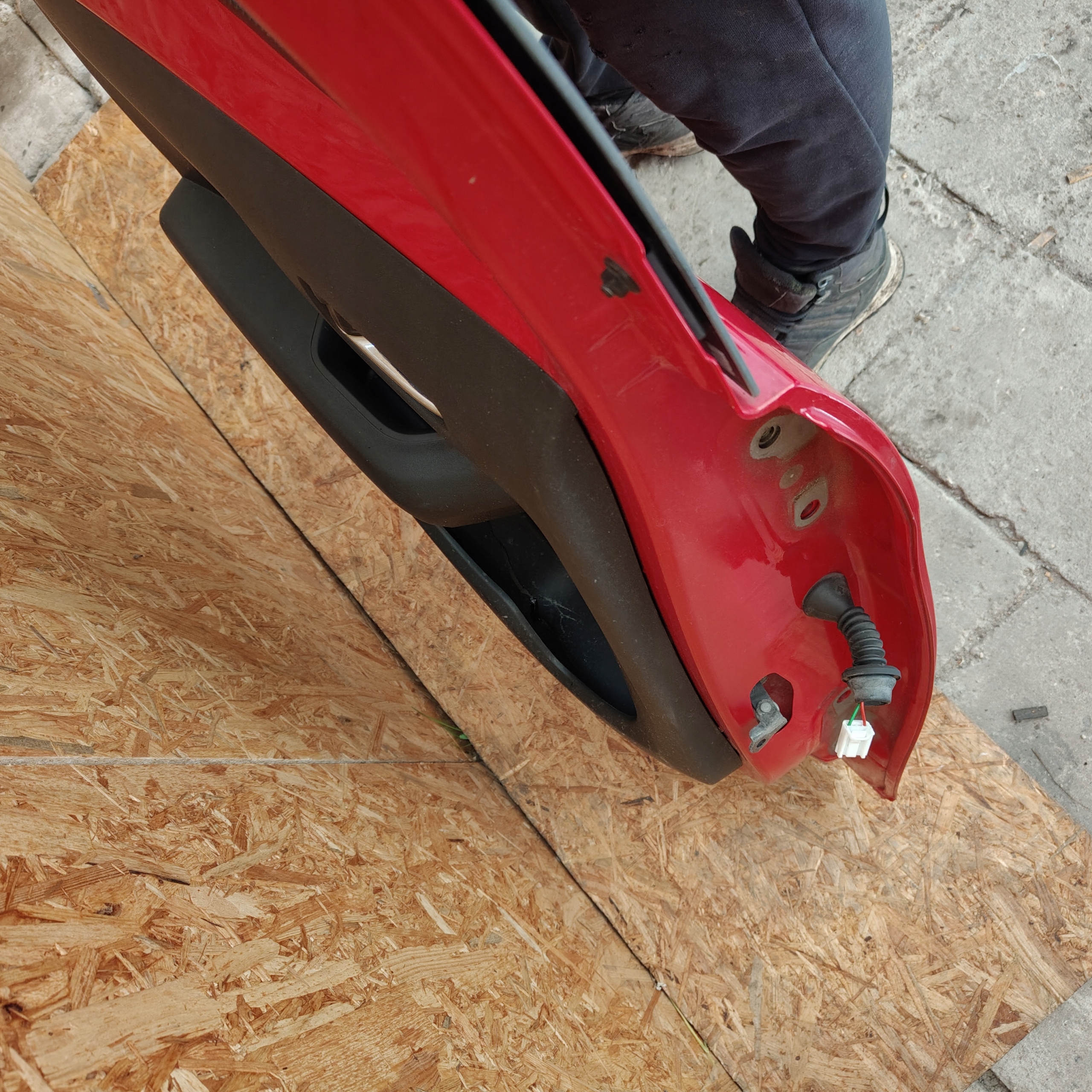 door rear. rear part left TOYOTA AYGO II complete