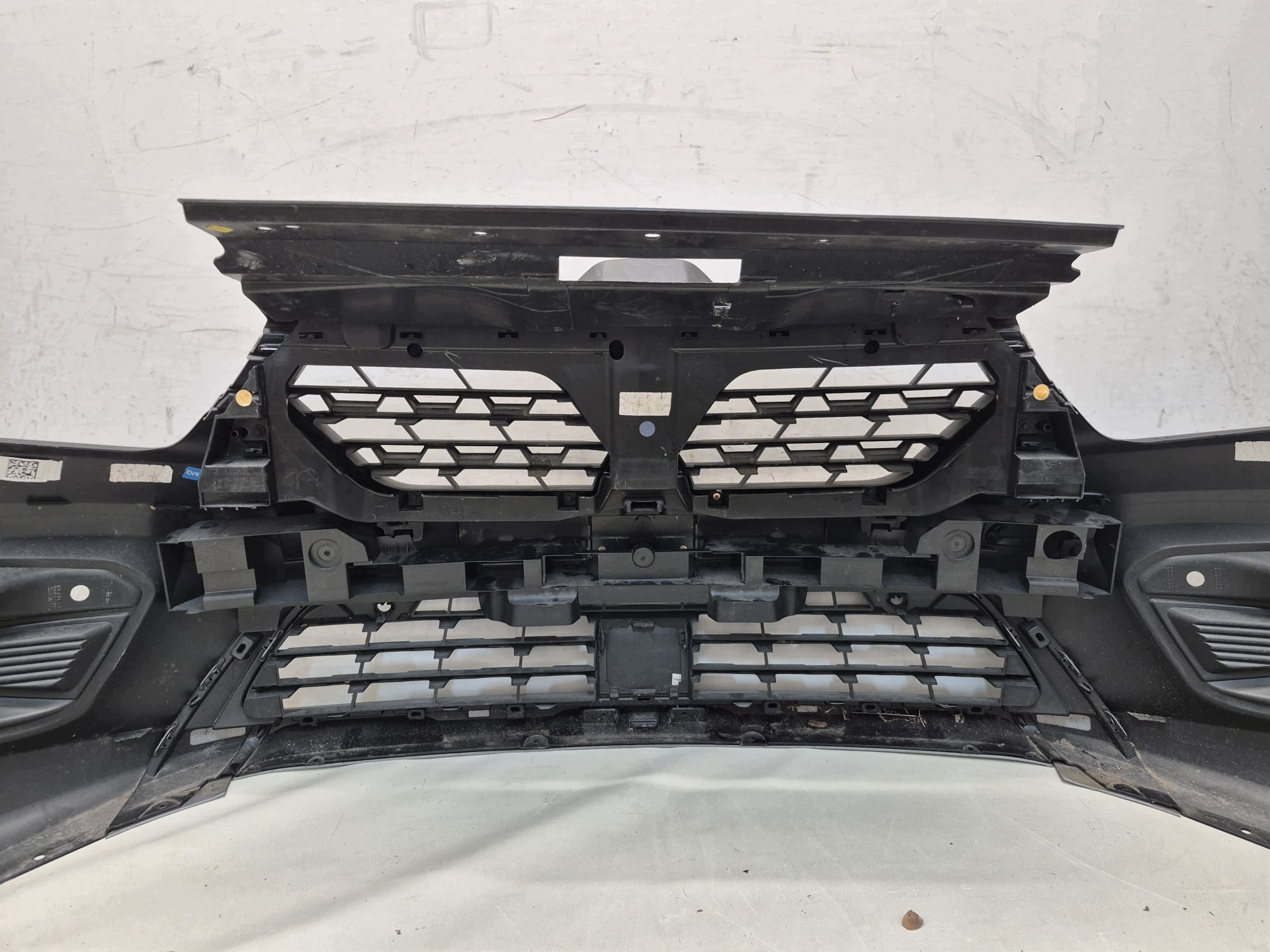 RENAULT KANGOO IV 21- bumper front front PDC 620225984R