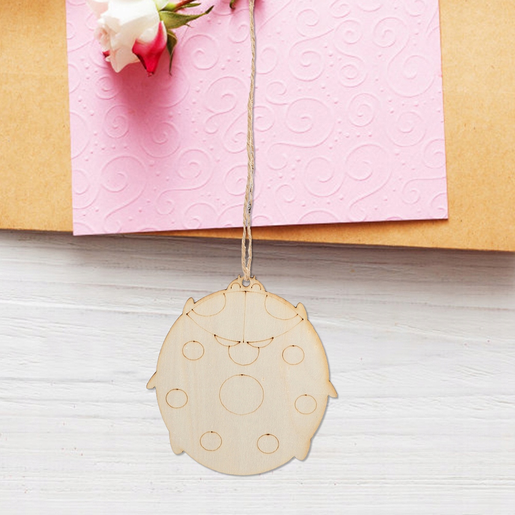 20 SZT. NIEDOKOŃCZONYCH WYCIĘĆ DREWNIANYCH BIEDRONKA Wiek dziecka 18 lat +