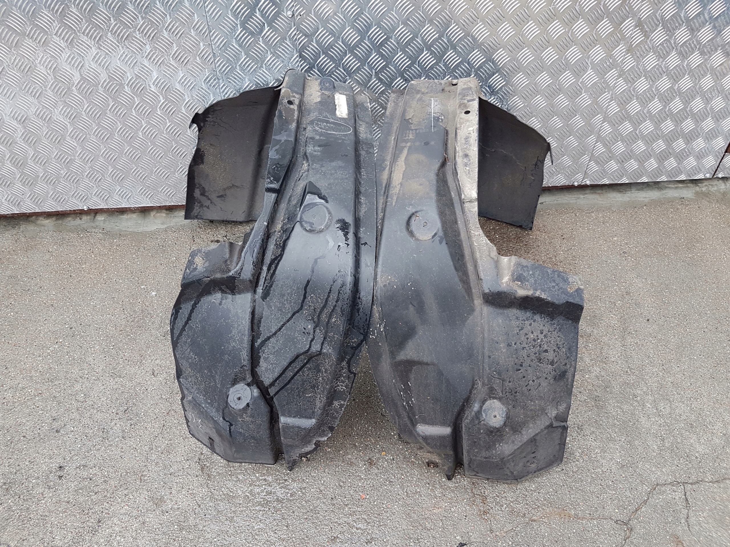 mudguard right front JEEP COMPASS 11-17 05182554AD