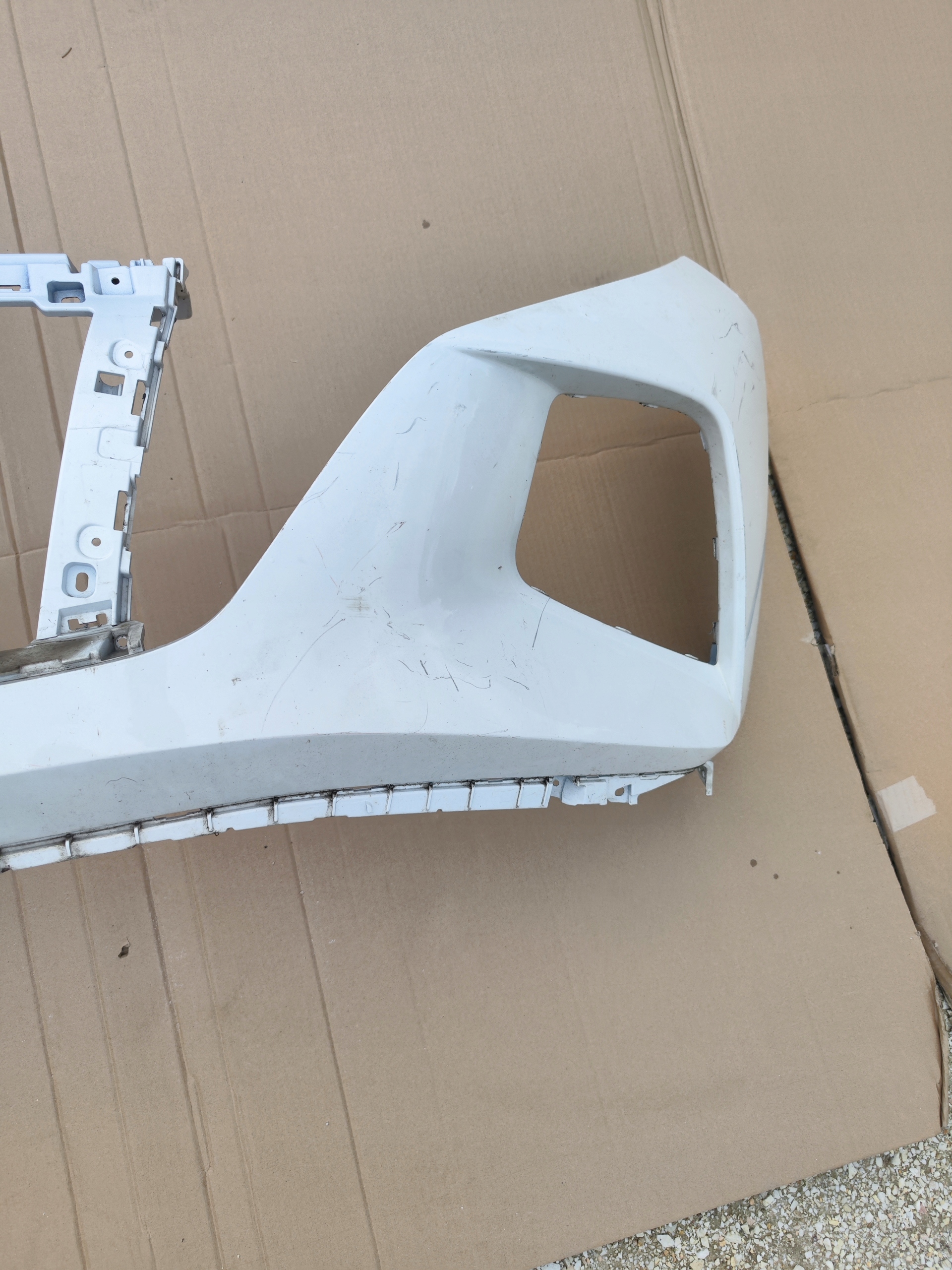 HYUNDAI TUCSON bumper front 86511-N7000 IV 4 front