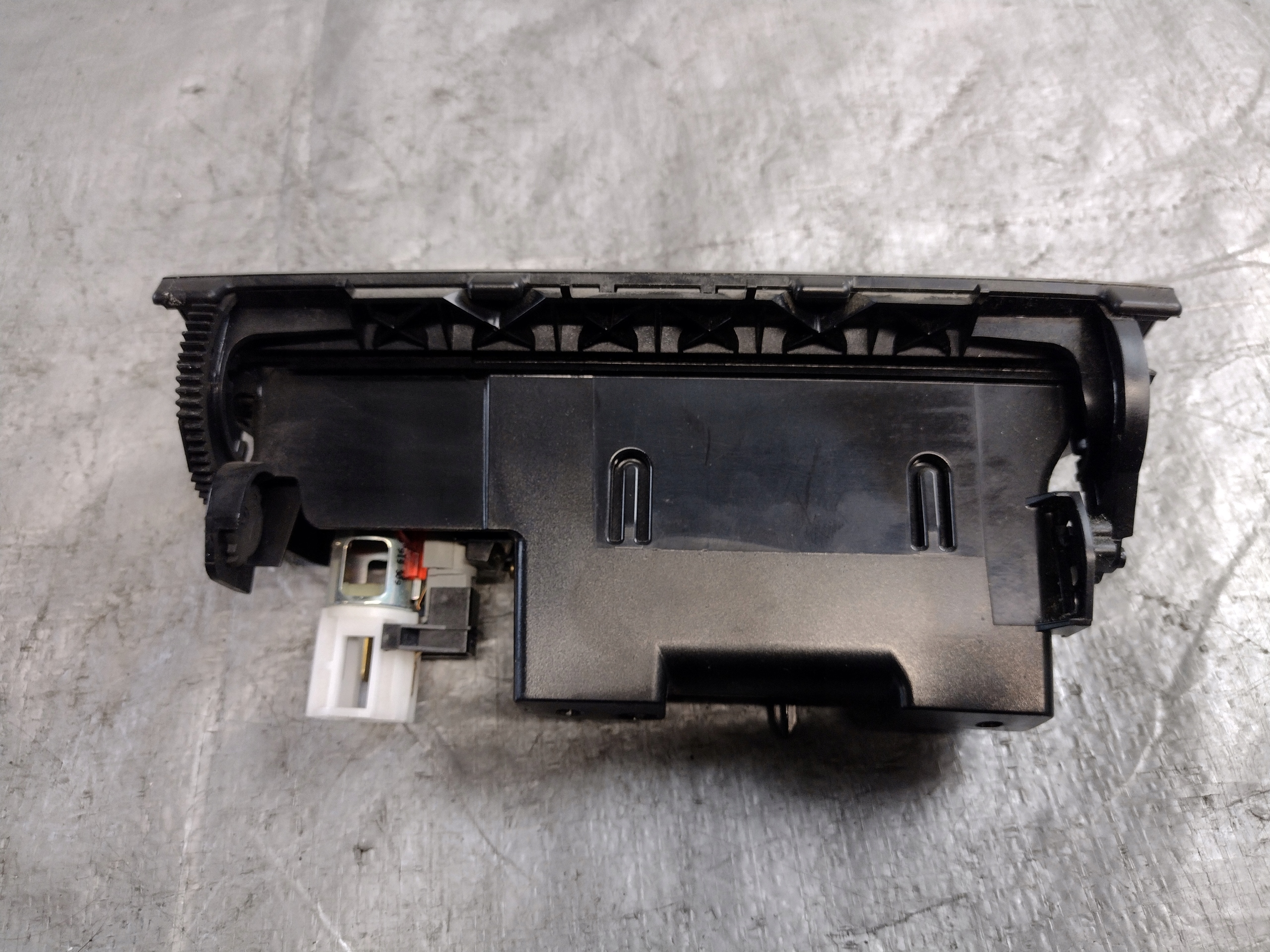 Cendrier VW VOLKSWAGEN PASSAT B6 08r.
