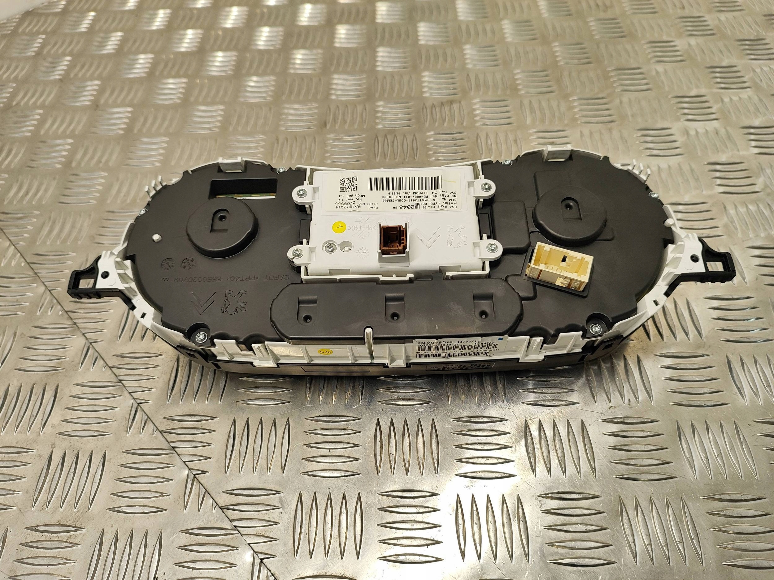 peugeot 508 rxh 2016 спидометр /