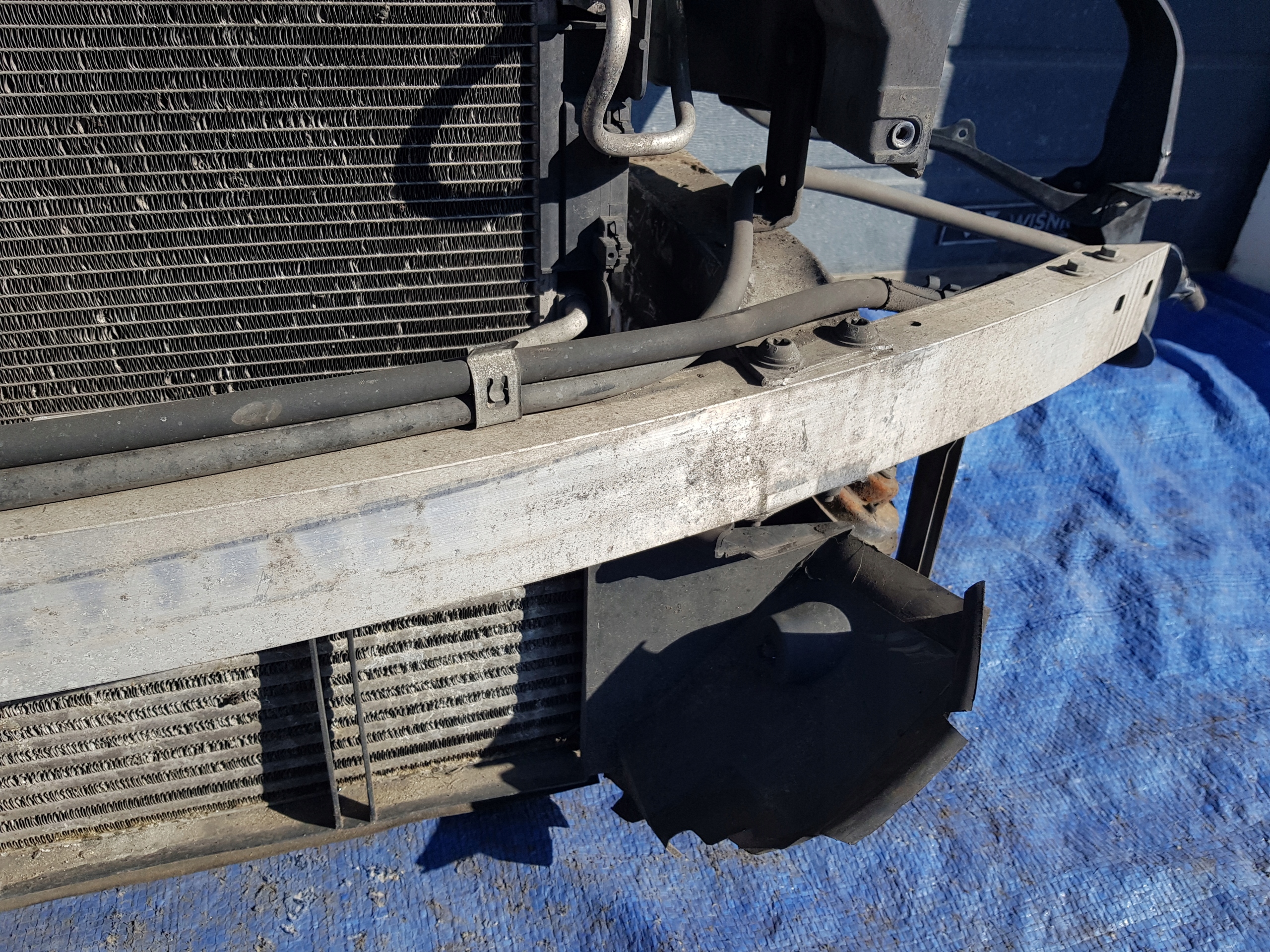 support panel for radiators MERCEDES CLS W218 250 2.2 CDI AUTOMAT sider radiator KOMPLET