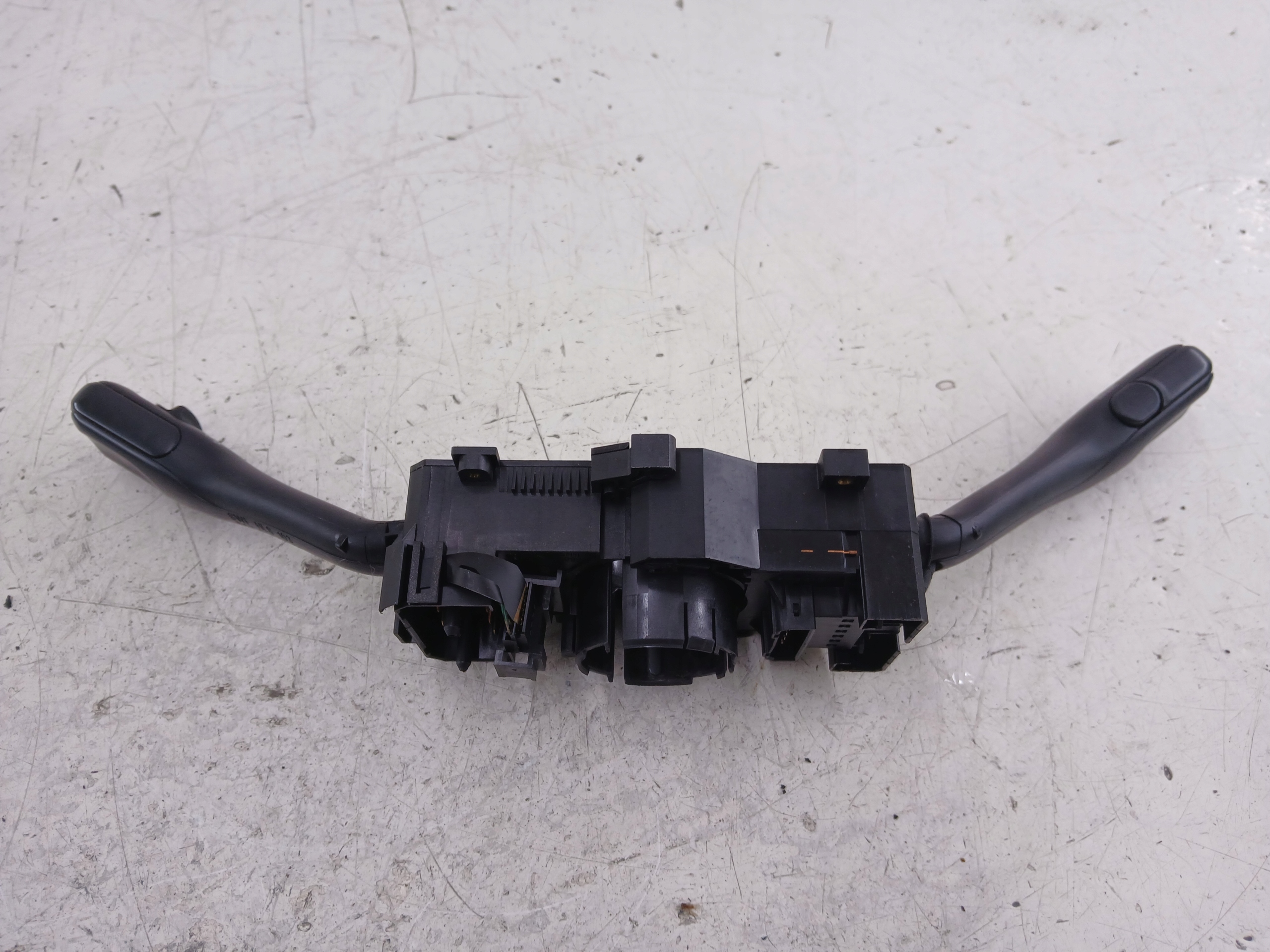 SKODA SUPERB e DEVIO LUCI TERGICRISTALLO TERGI 3U0953513D