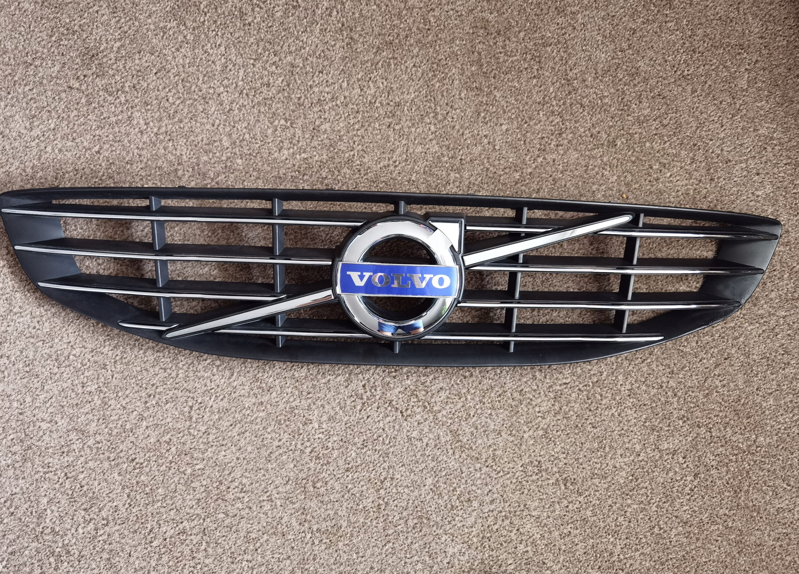 Atrapa Volvo V60 S60 Lift OE