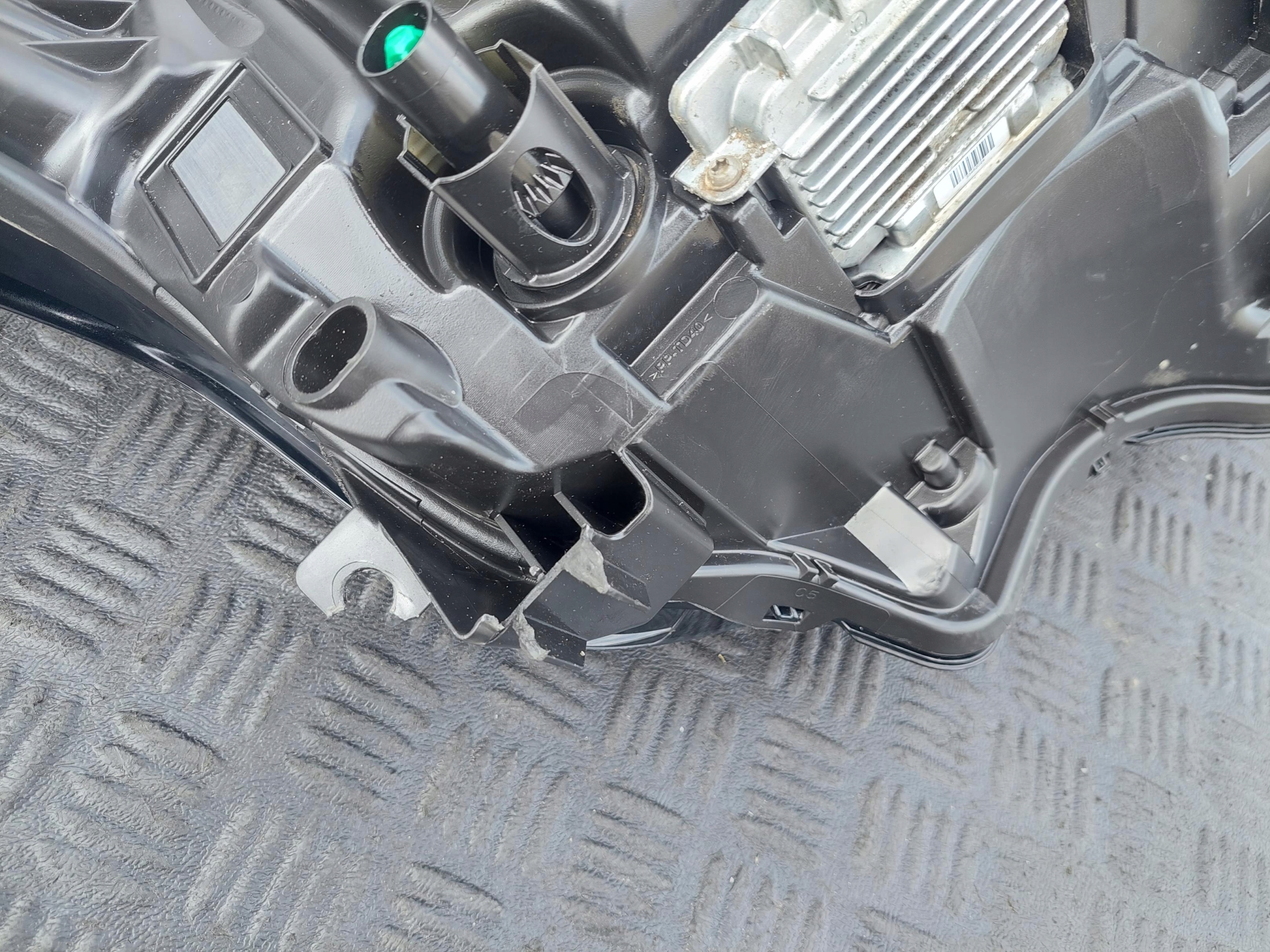 light front left front left 16 PIN complete EU RANGE ROVER VOGUE L405