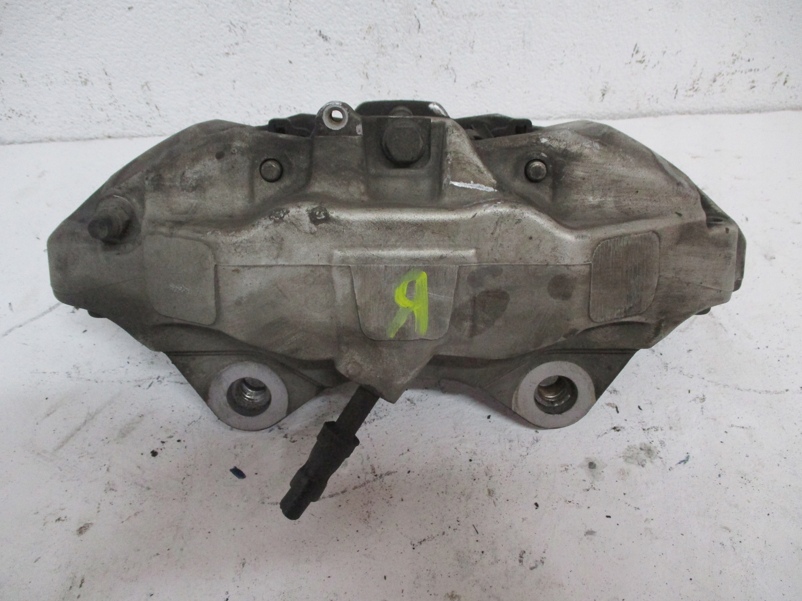 caliper calipers MERCEDES CLS 257 AMG front front
