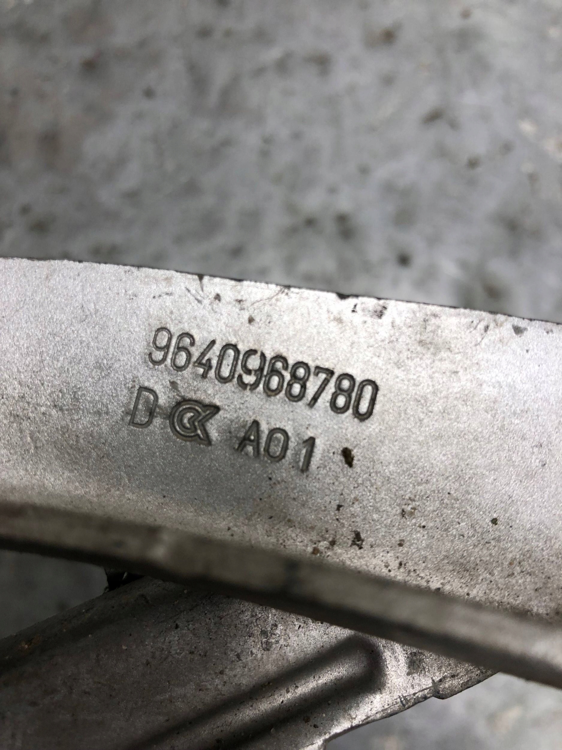 Cerniere cofano PEUGEOT 407 9640968780 9640968880
