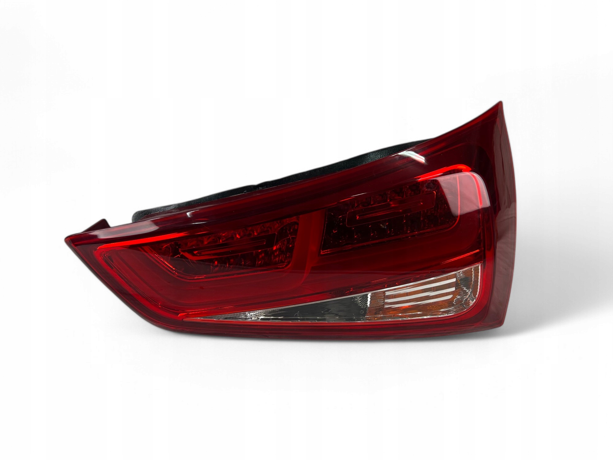 LAMPA PRAWA TYLNA AUDI A1 S1 10- LED PRAWY TYŁ TYLNA PRAWA