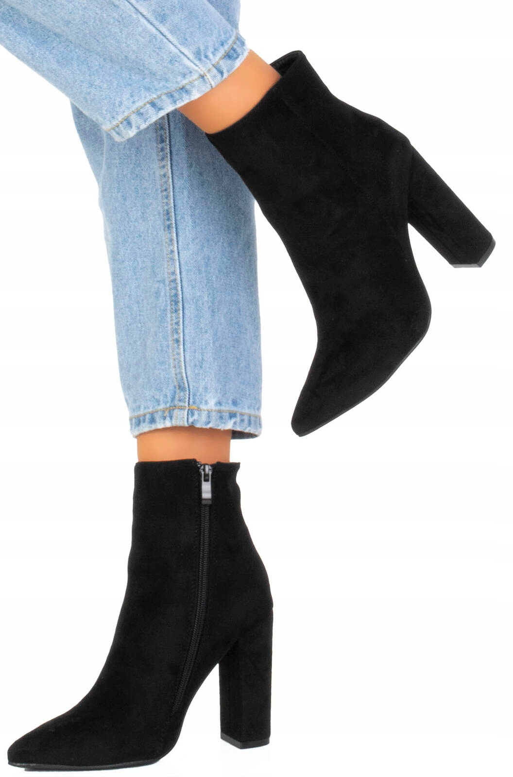 7799 CZARNE BOTKI ZAMSZOWE NA SŁUPKU SZPIC 41