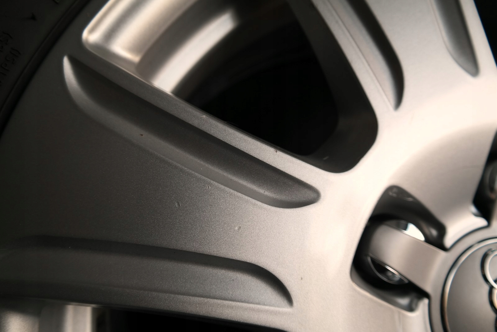 JAK NOWE 16'' Audi Q3 215/65 R16 Hankook 2020 LATO Idealne Oryginał Profil opony 65