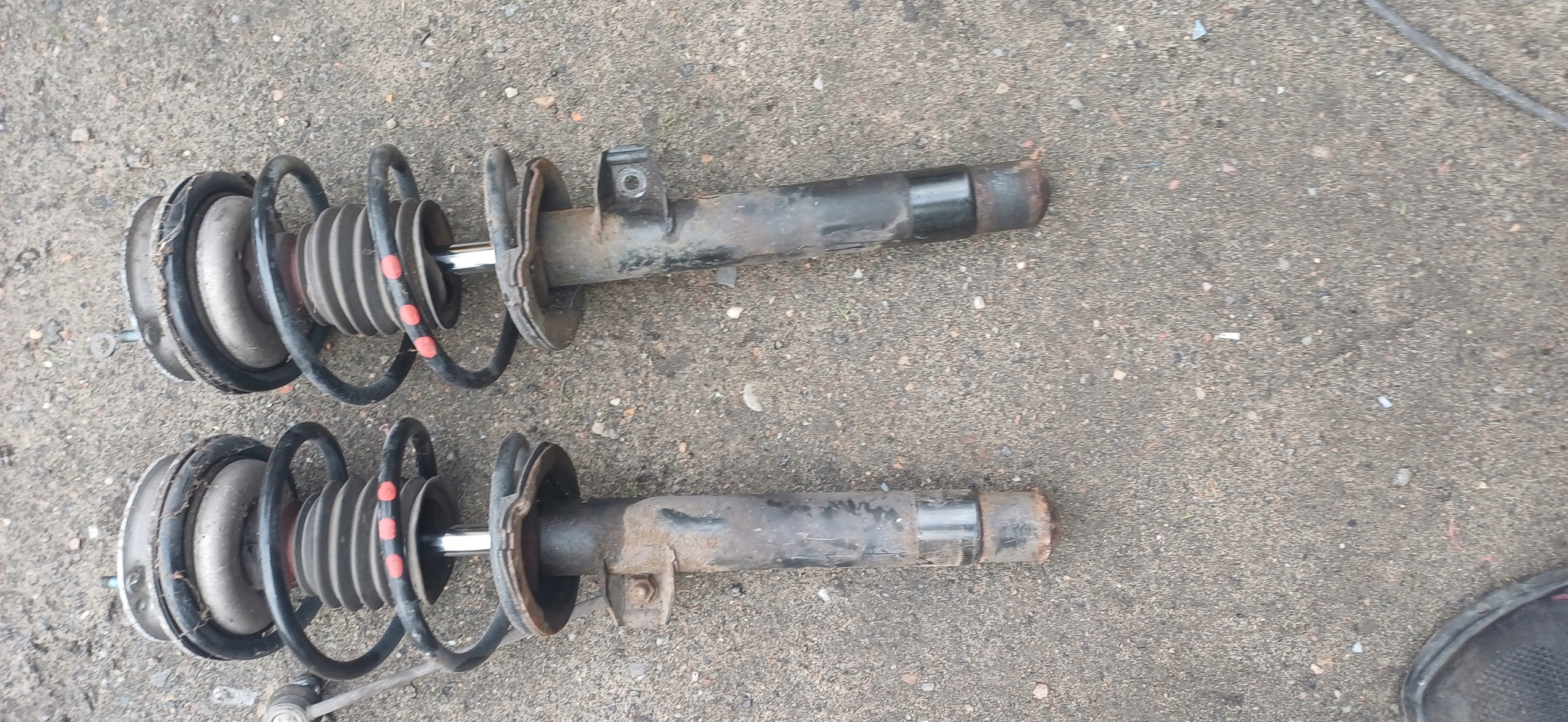 AUDI A4 B6 Stoßdämpfer vorne links oder rechts 1.9 TDI