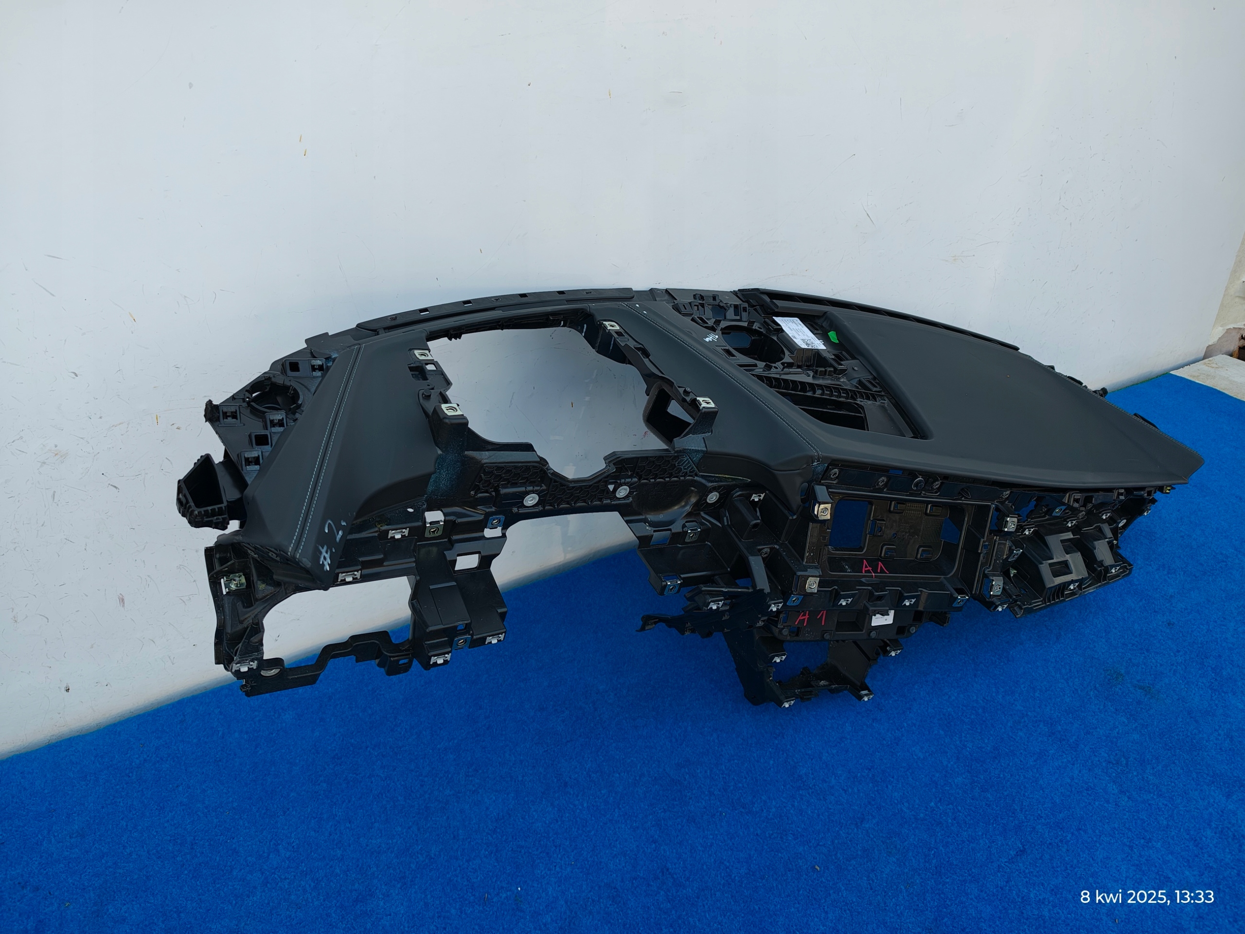 console dashboard instrument panel AUDI E-TRON GT 4J3 4J3857003D A1
