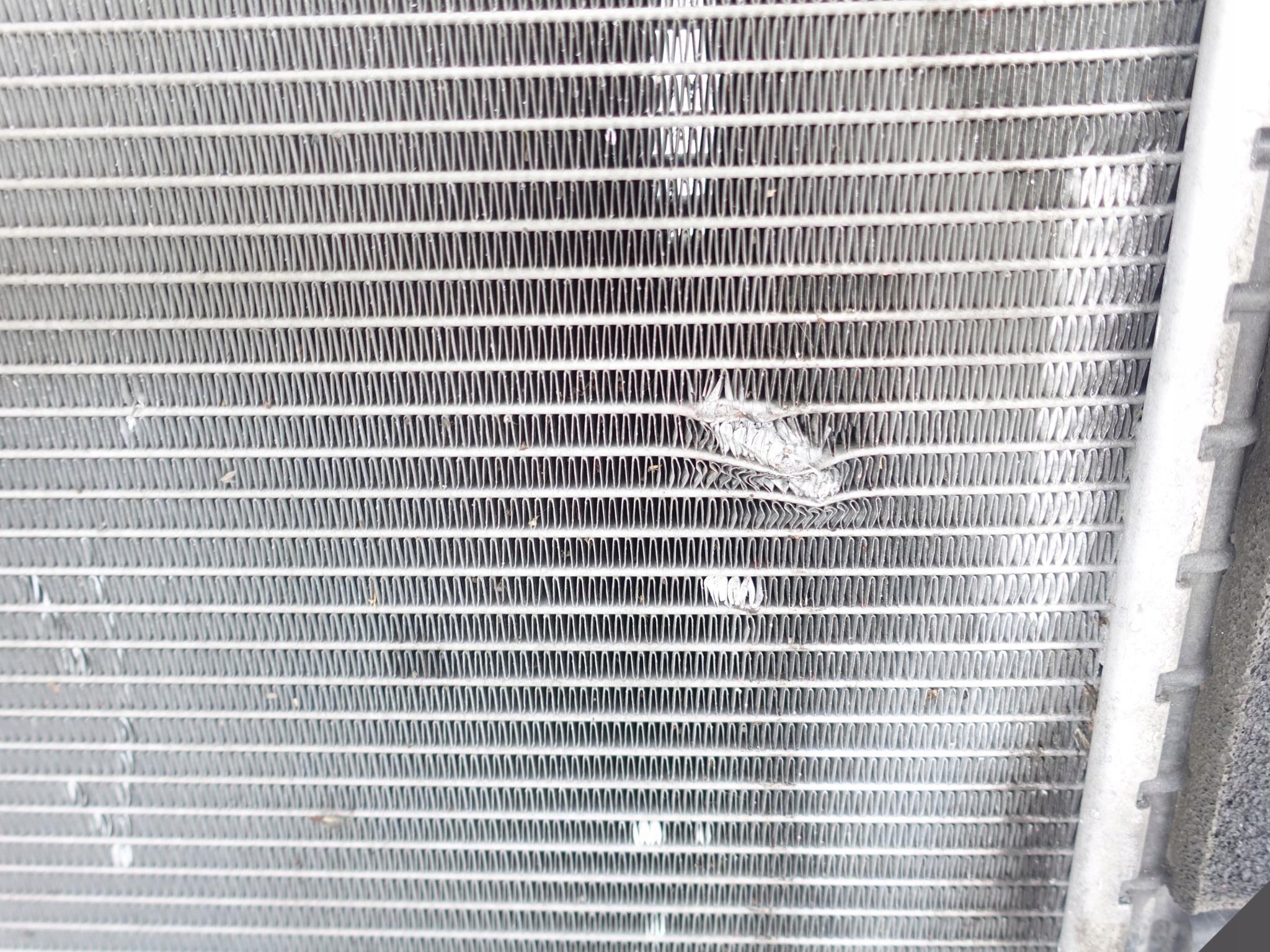 MASERATI GHIBLI LEVANTE QUATTROPORTE radiator