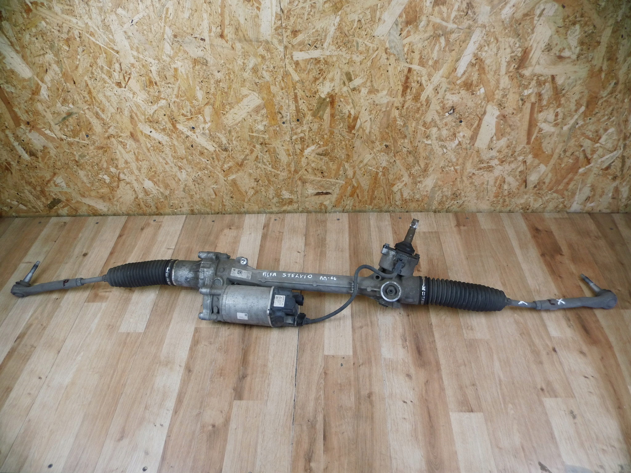 Alfa Romeo Stelvio control moulding drag rod servo steering 0273010282