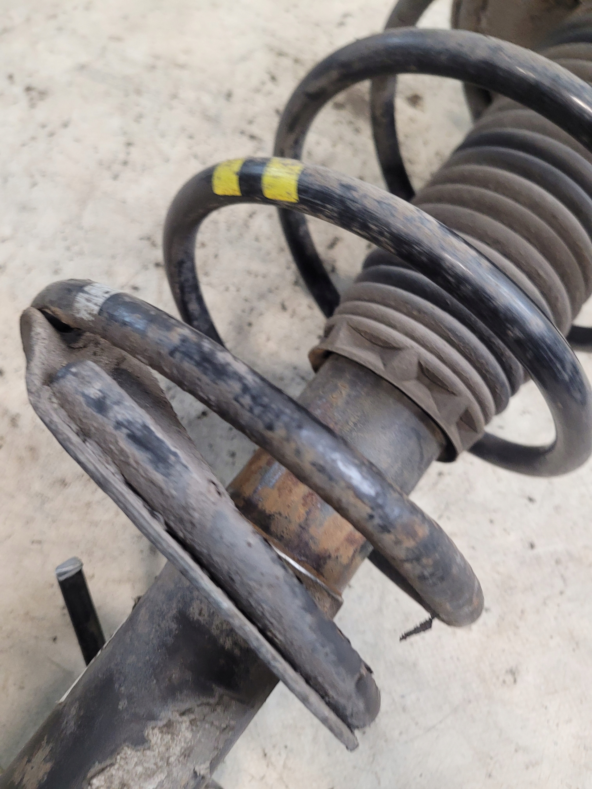 shock absorber right front PEUGEOT 206 SW 1.4B